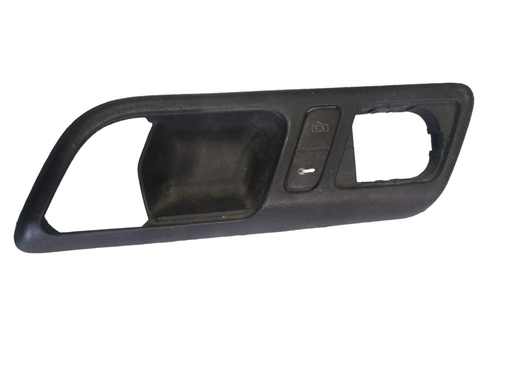Puxador Diant Esquerdo Polo 6018372476 Preto Dianteira