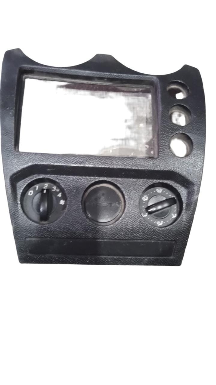 Moldura Central Comando De Ar Condicionado Ford Fiesta 2014