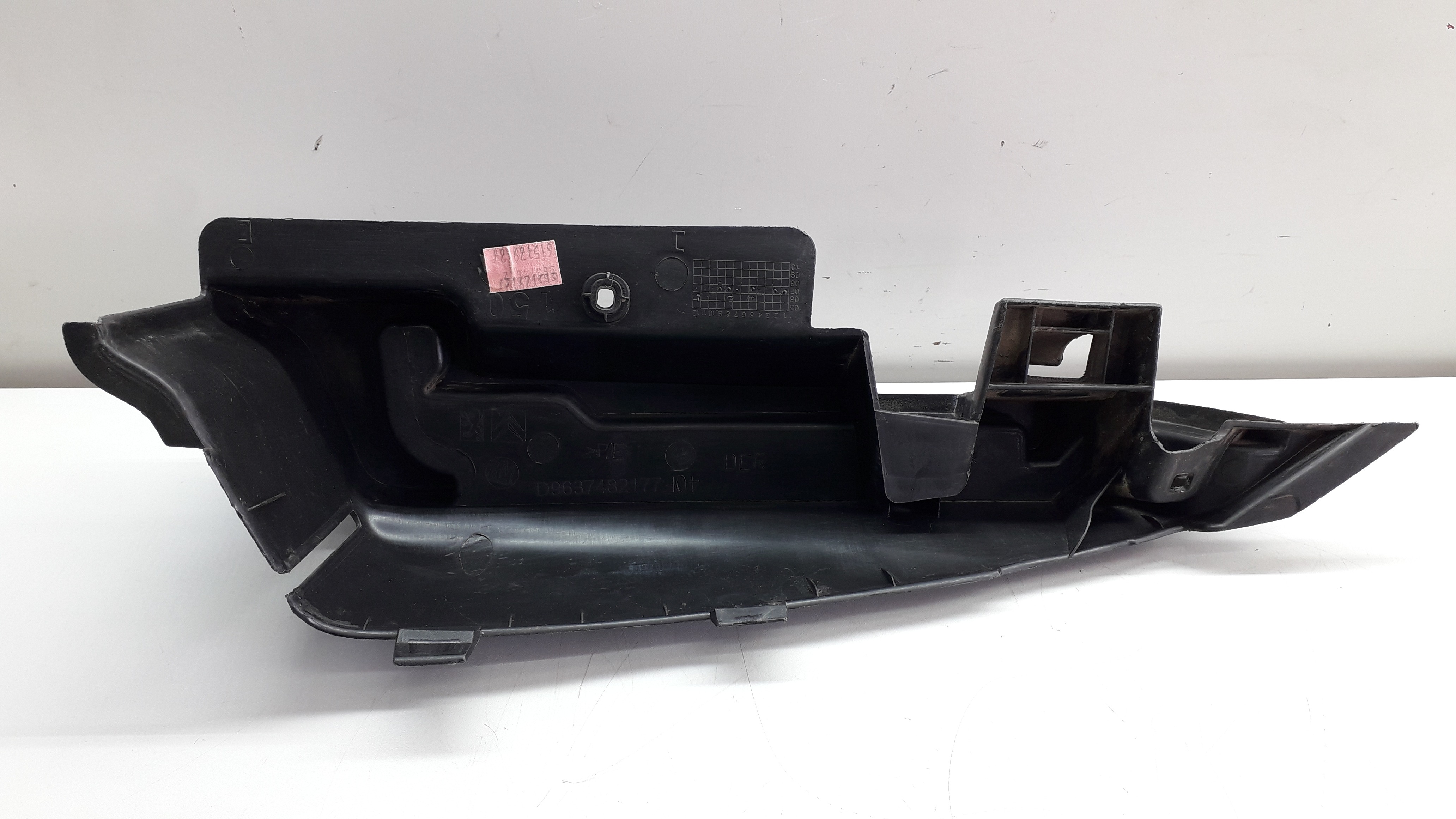 Moldura Tampa Bagagito Lado Direito Peugeot 307 1.6 2006 5