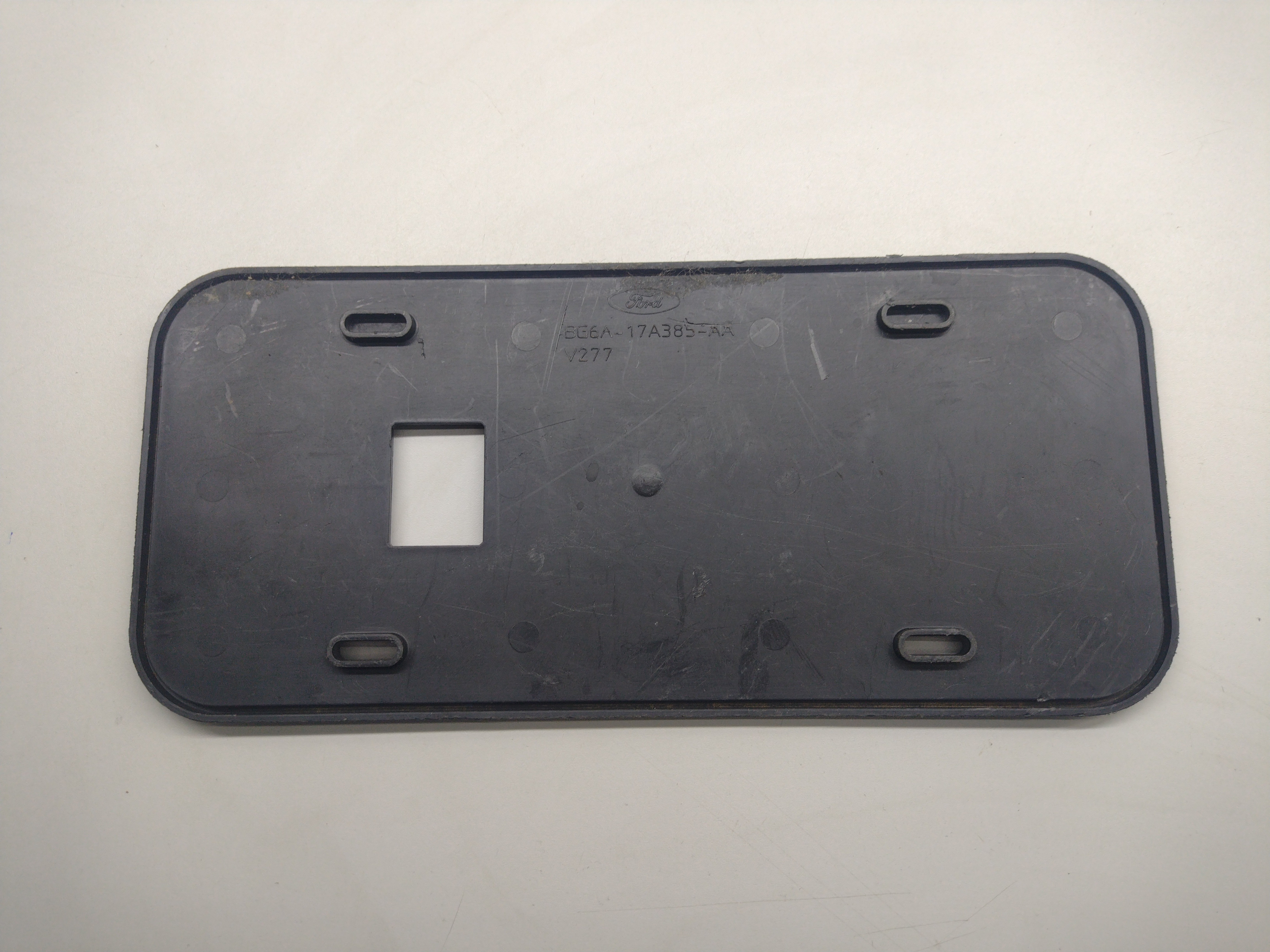 Suporte Placa Traseira Ford Fusion 2006/2009 2