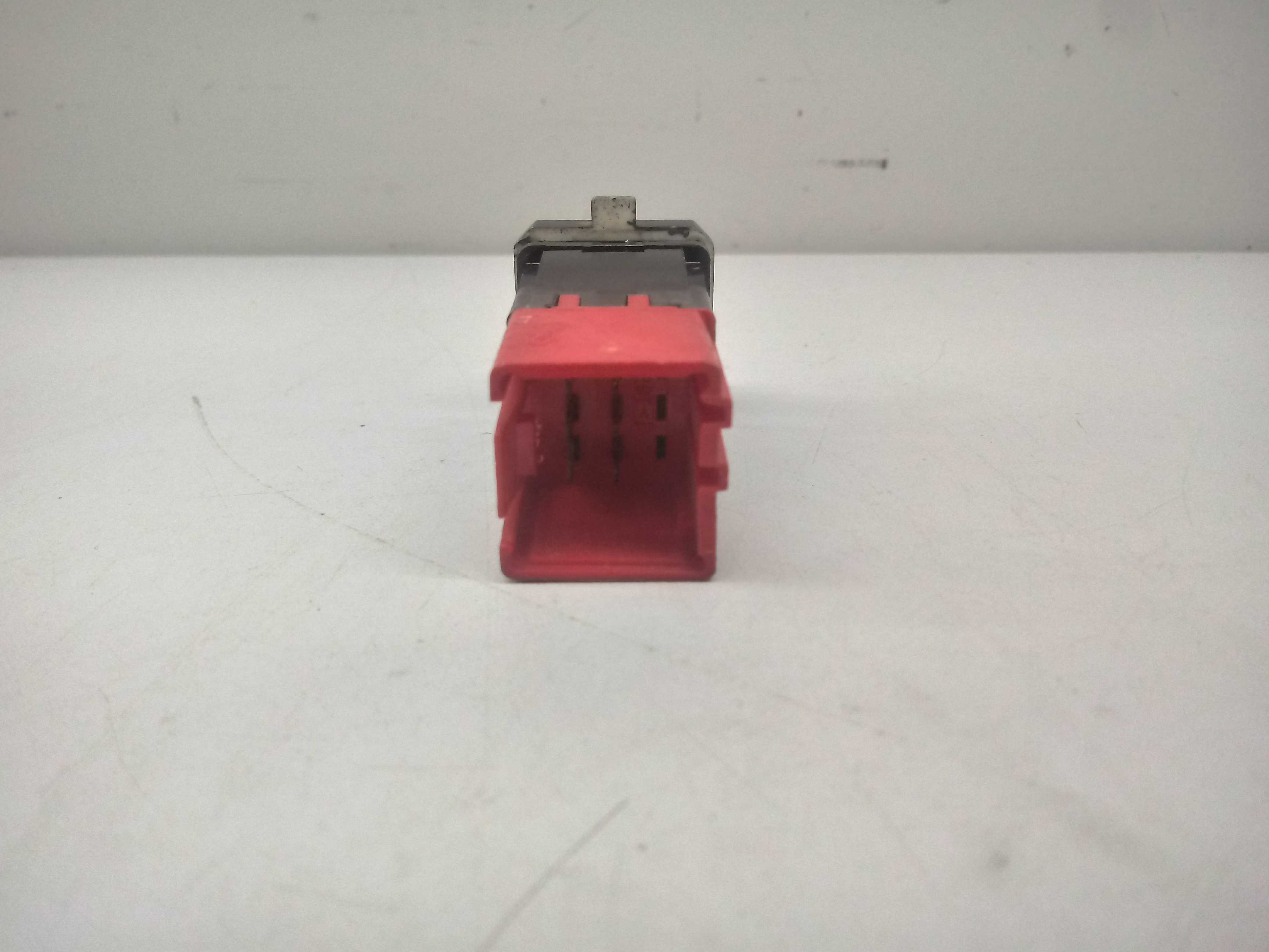 Botao Trava Vidro Eletrico Citroen Xsara Picasso 01/08 3