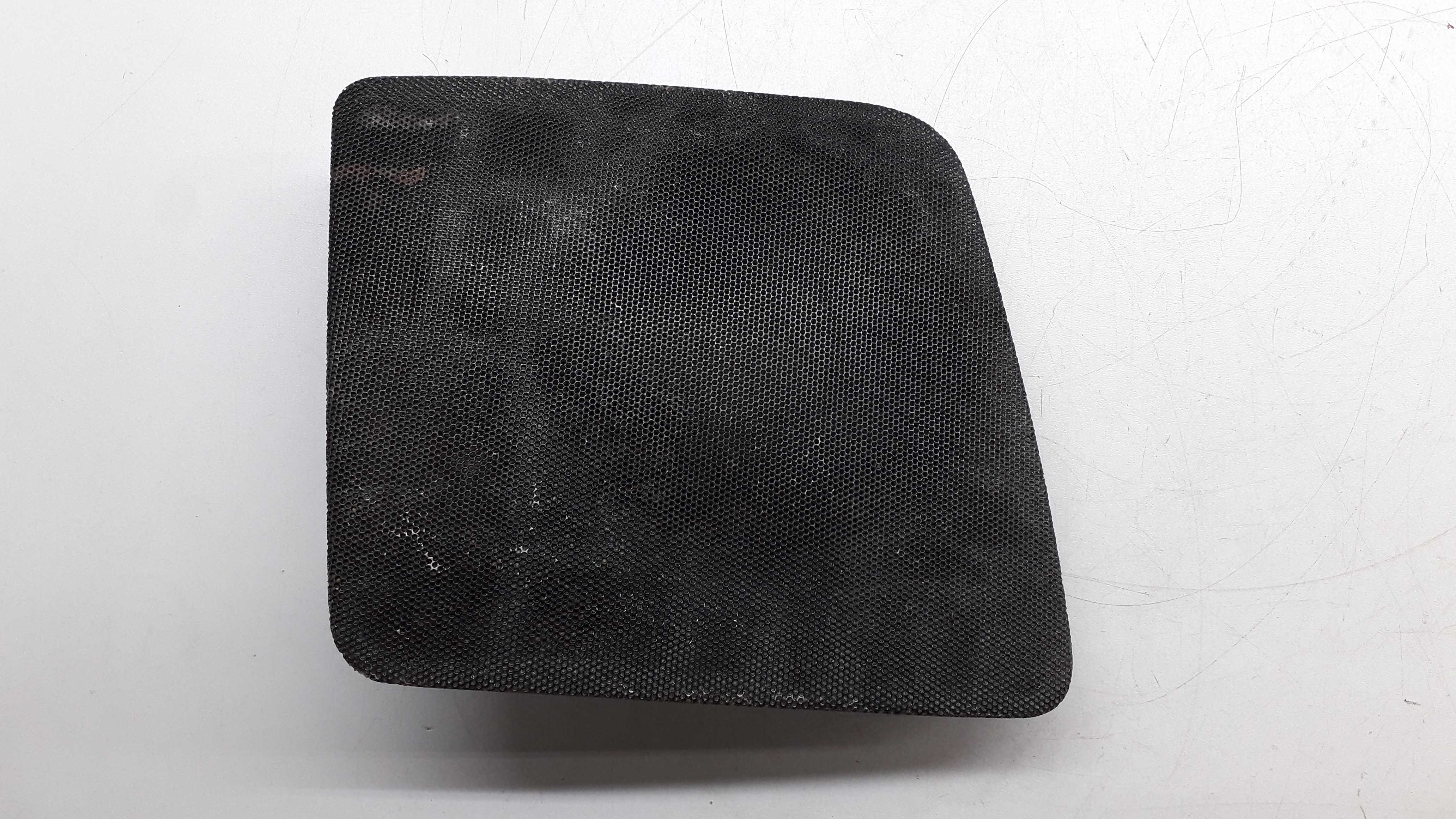Tela Grade Auto Falante Vw Golf 95 Preto