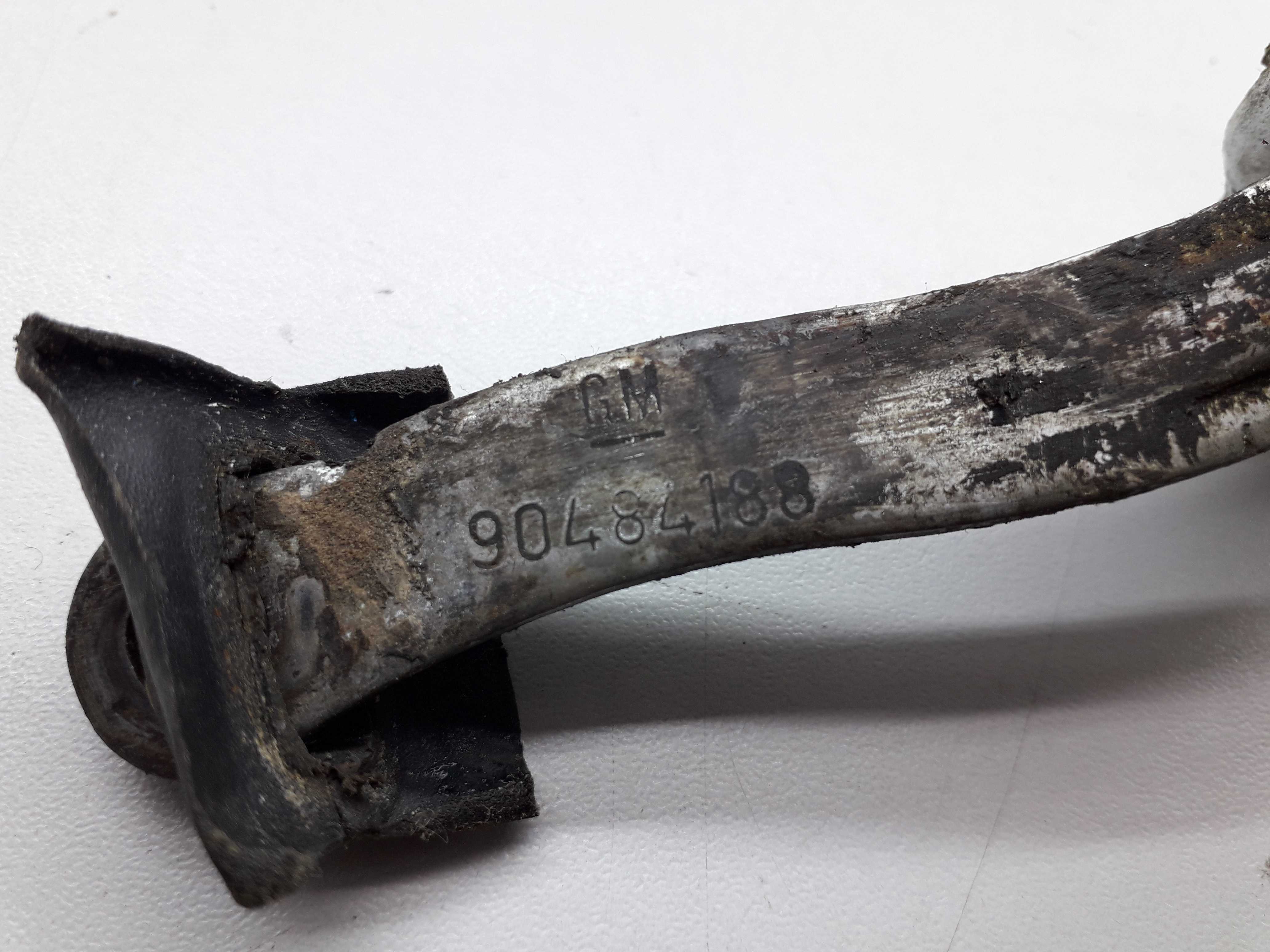 Limitador Porta Traseira Gm Corsa 1996 2006 7