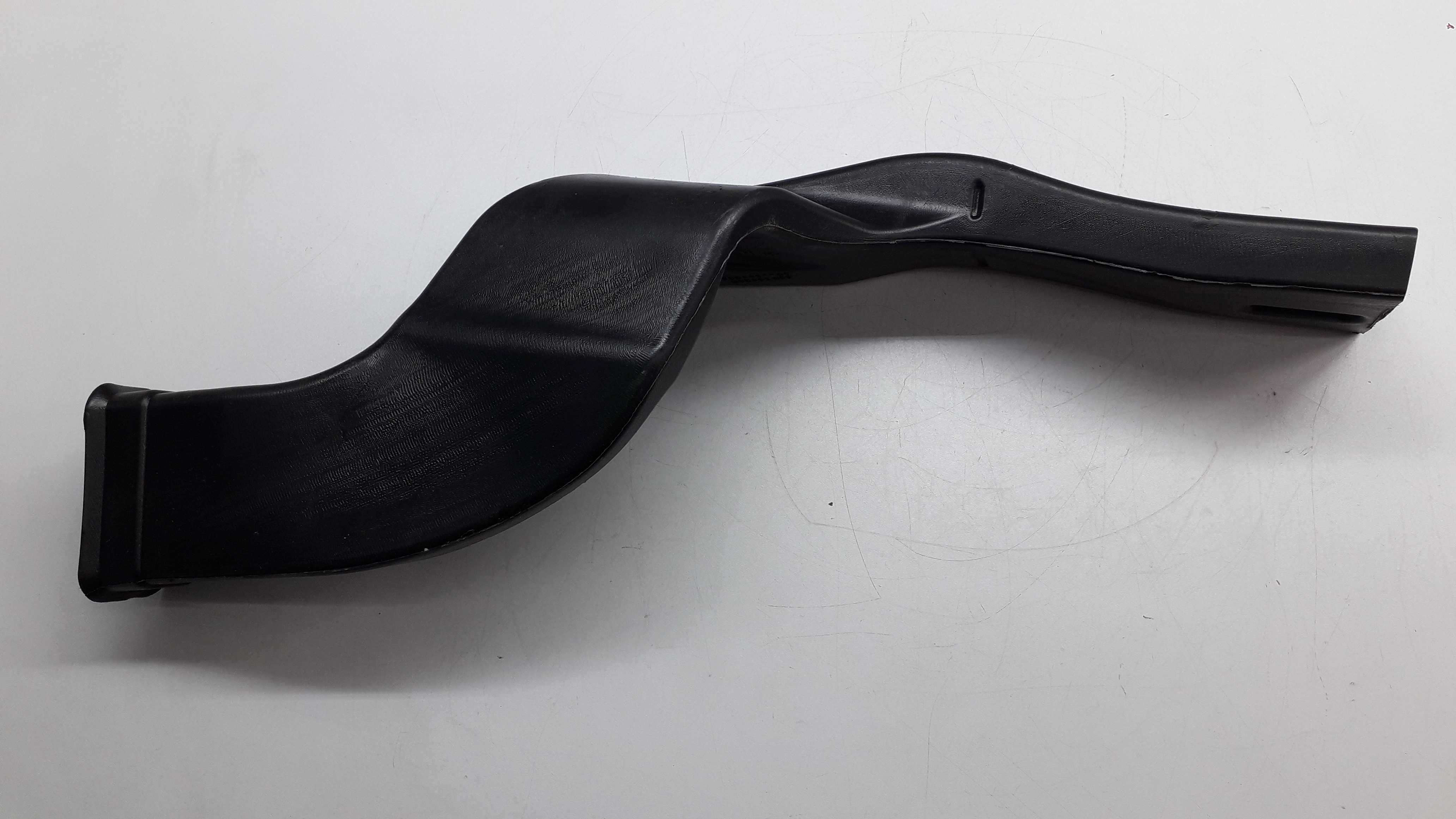 Tubo Duto De Ar Esquerdo Peugeot 308/408 2013/2014