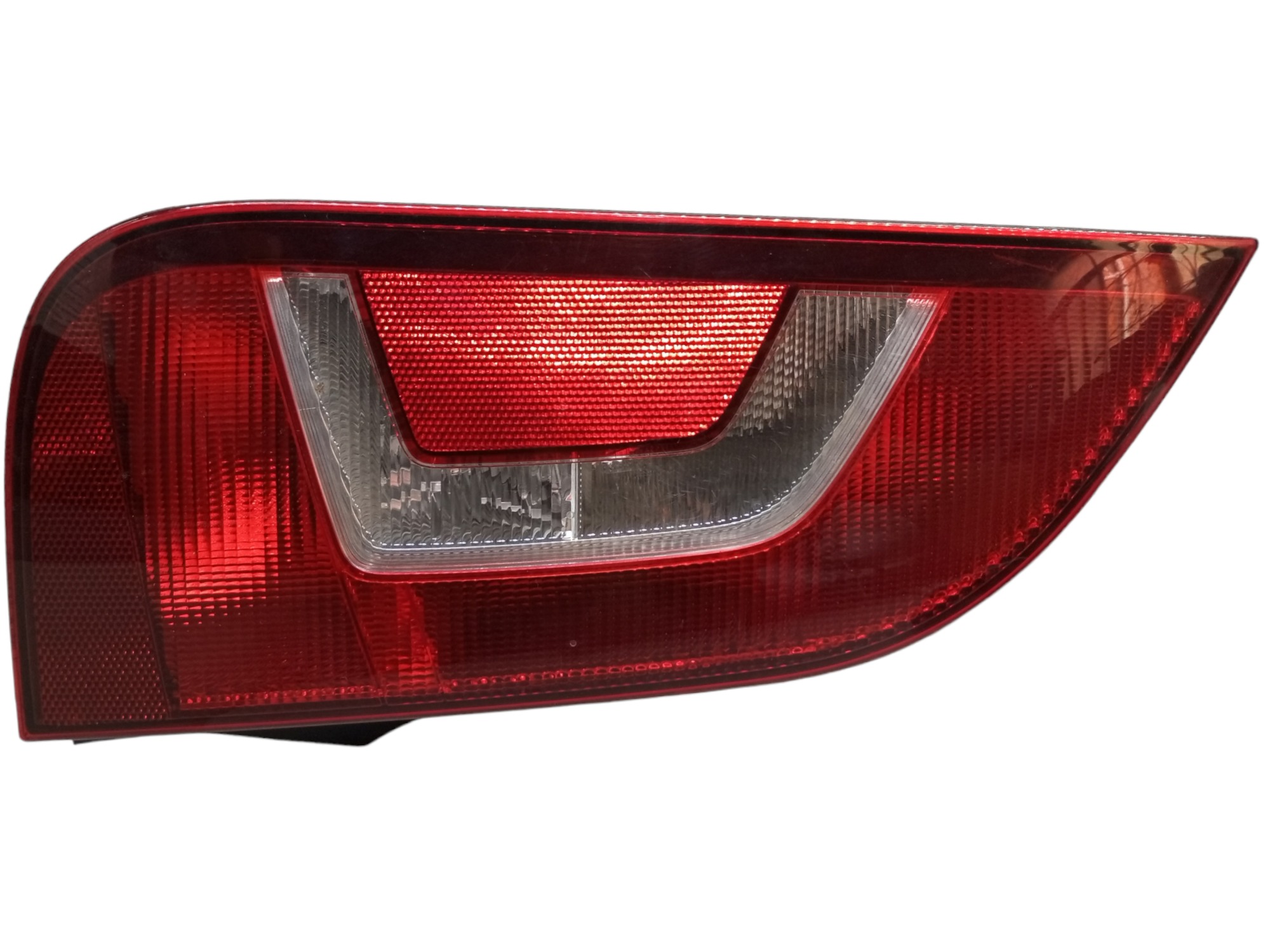 Lanterna Volkswagen Up Lado Esquerdo 2014 2015 2016 2017 Esquerdo Vermelho 1