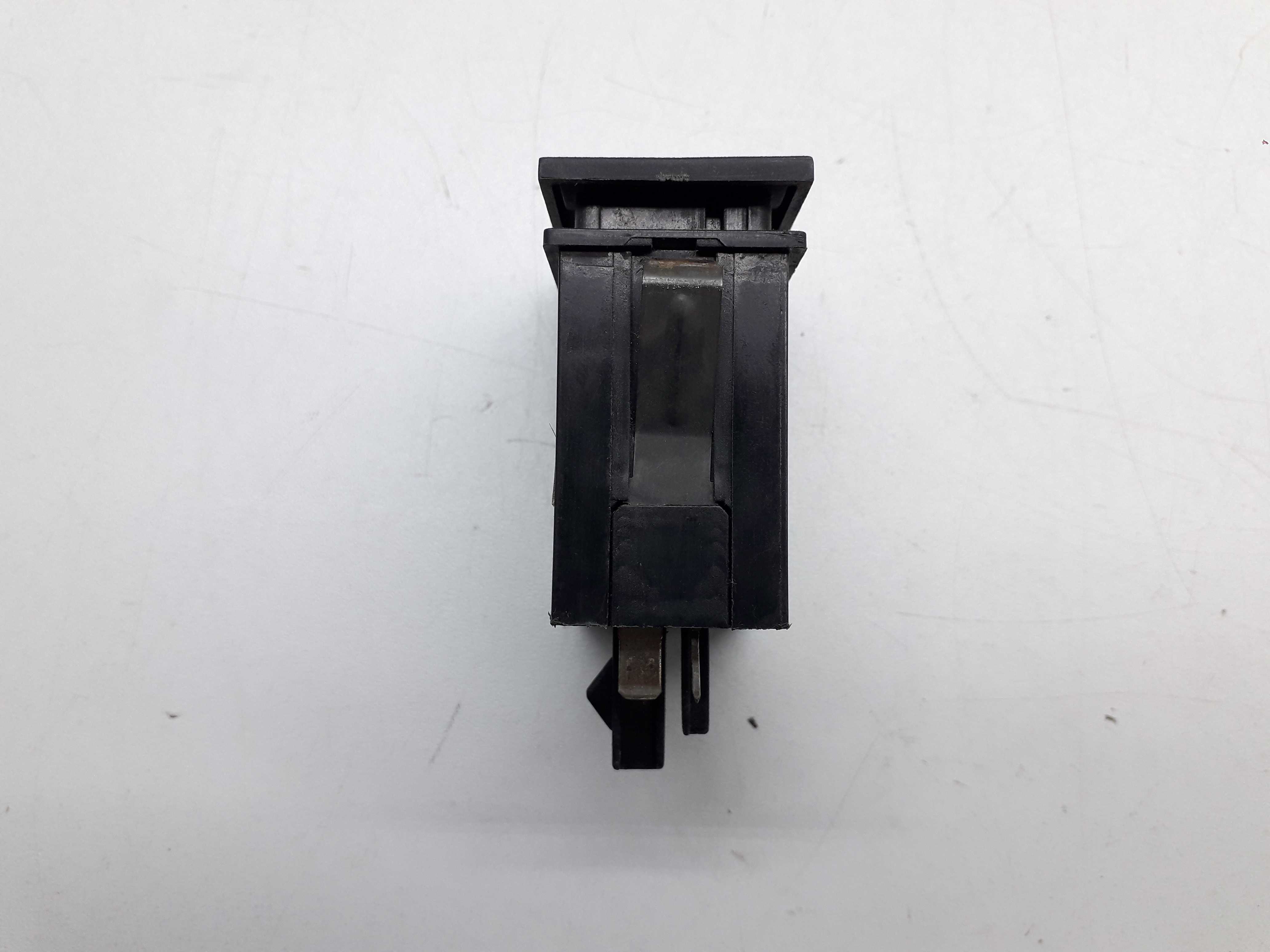 Botão Desembaçador Vw Gol Parati G3 G4 4