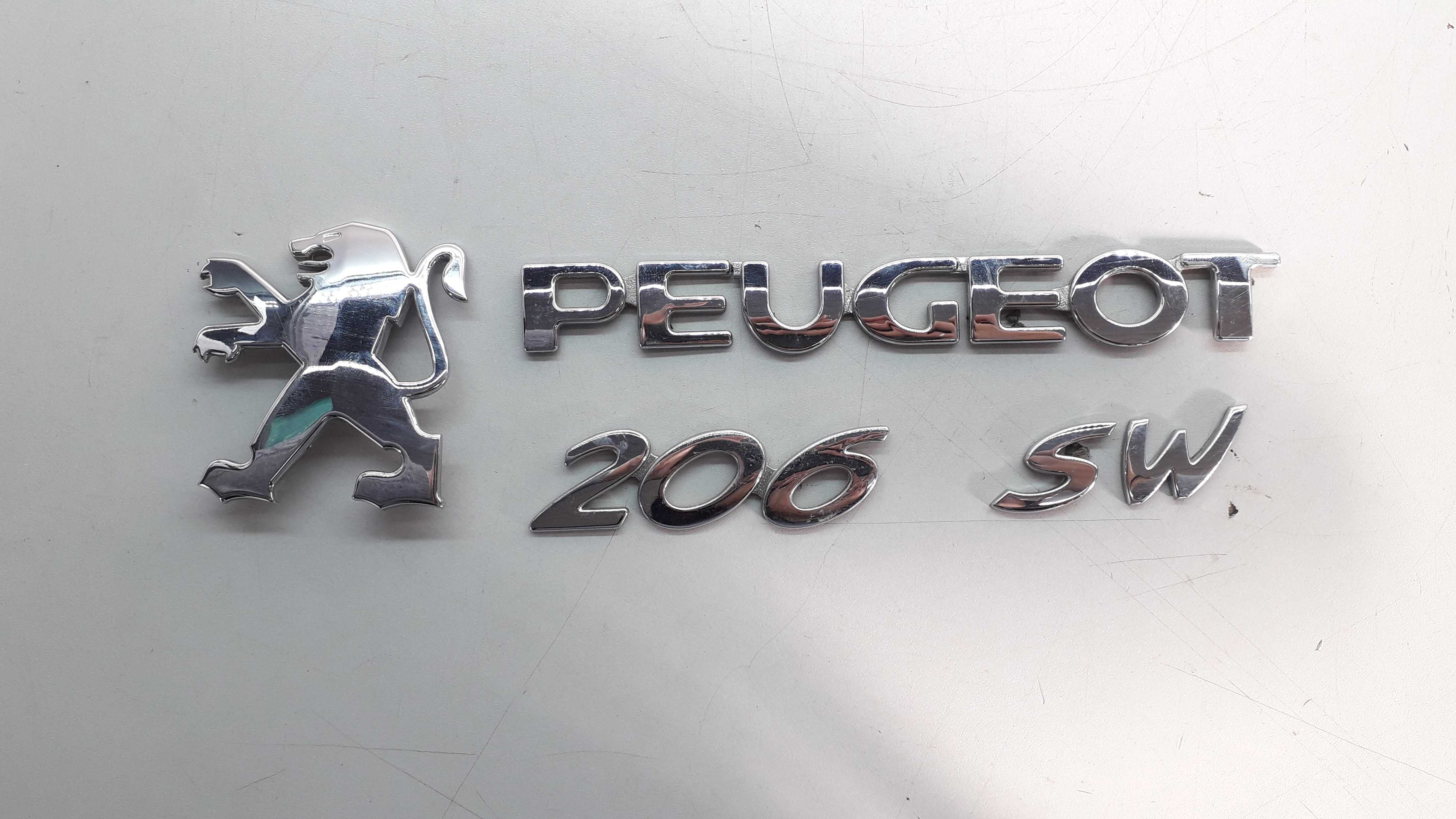 Emblema Tampa Traseira Peugeot 206 Sw Prata 1
