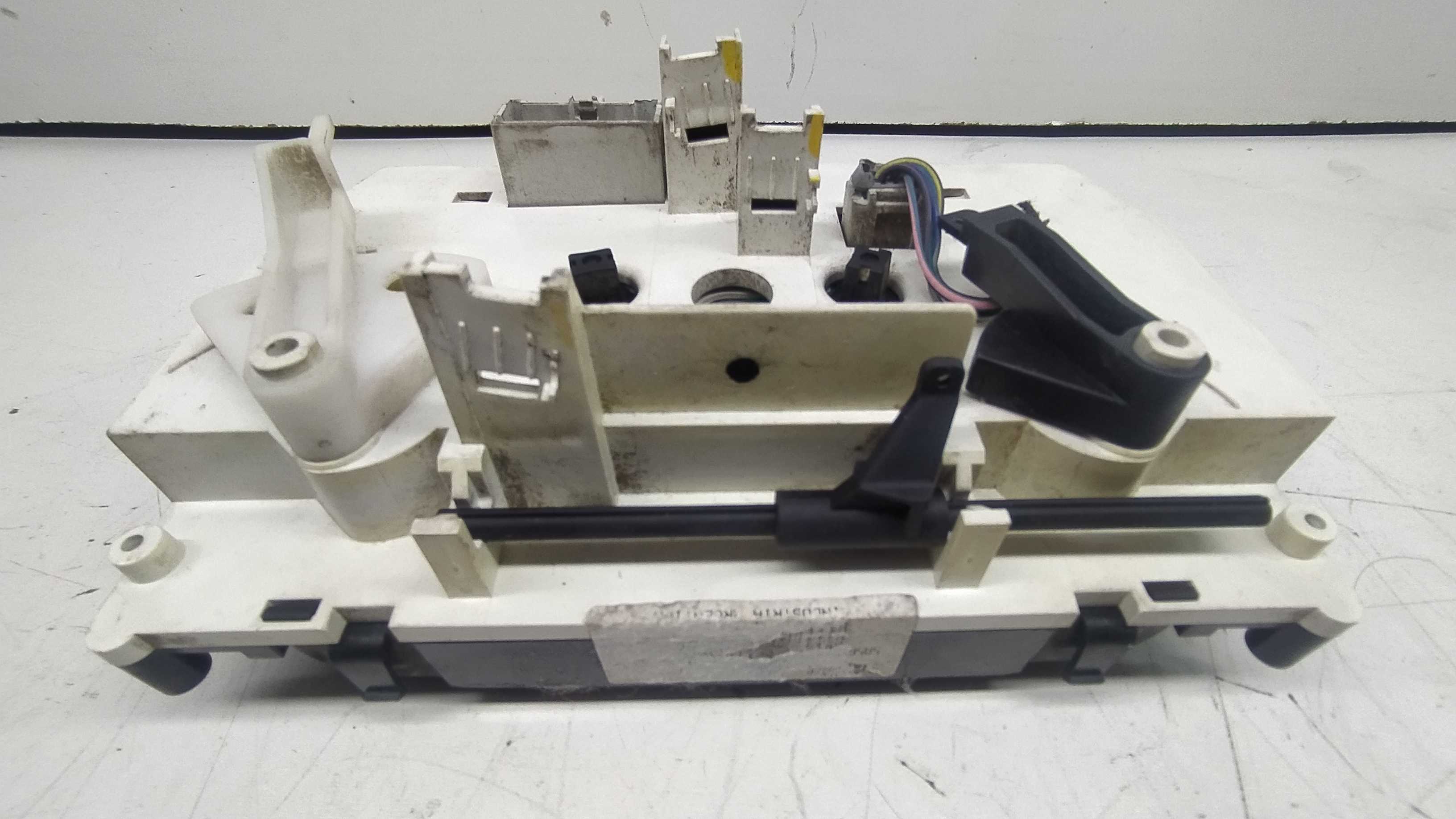 Comando De Ar Peugeot 206 2008 4