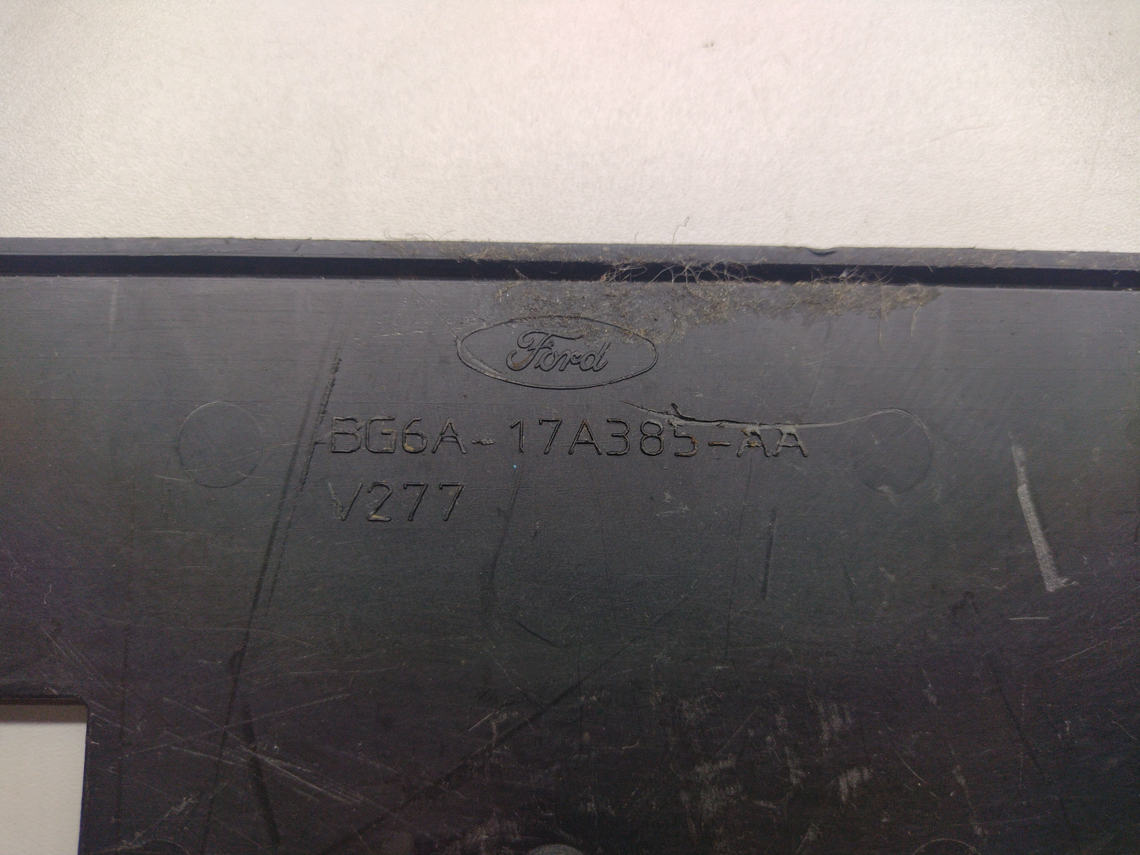 Suporte Placa Traseira Ford Fusion 2006/2009 3