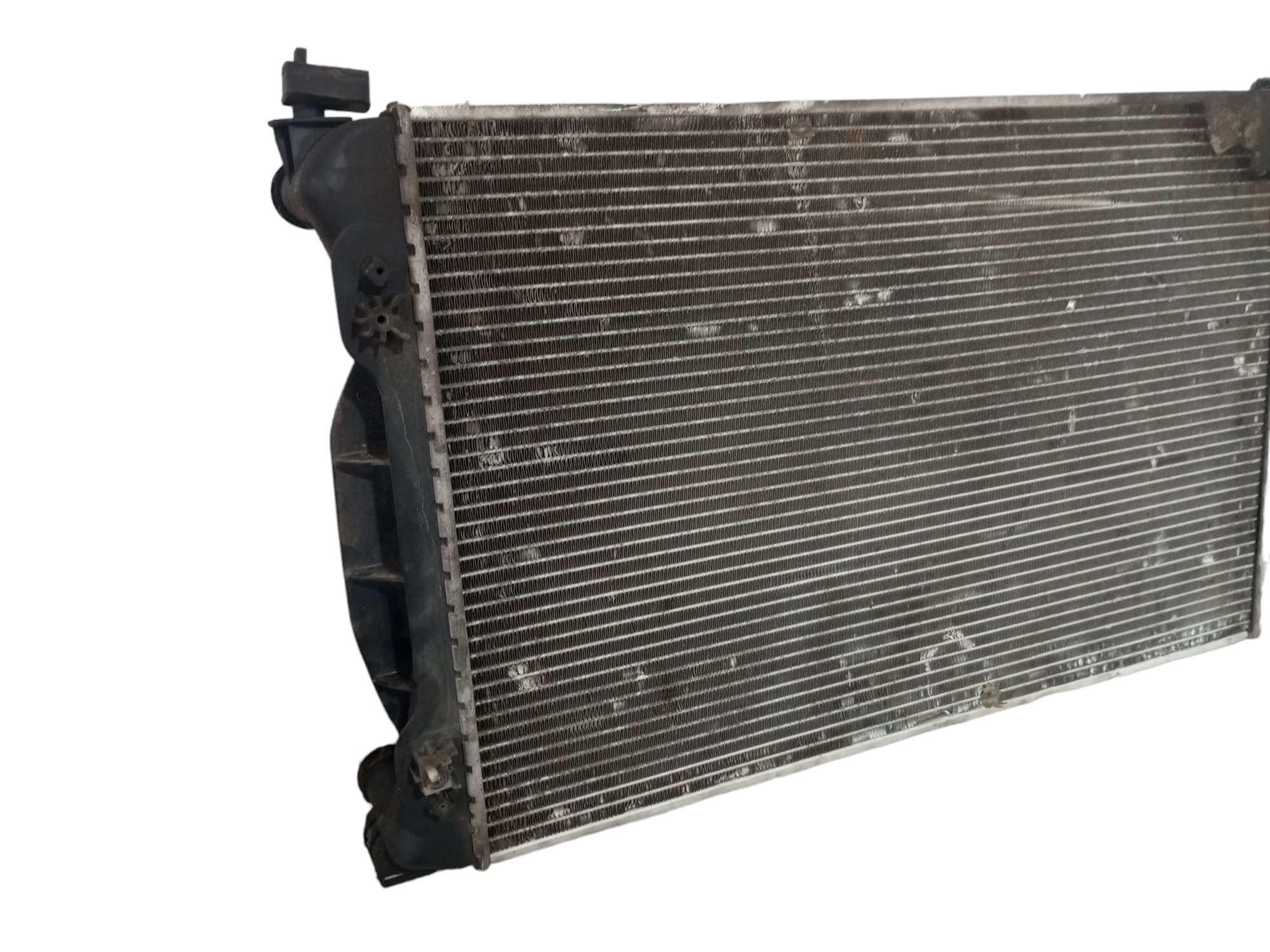 Radiador Audi A4 Passat 97 98 99 2000 2001 2002 2003 2004 6