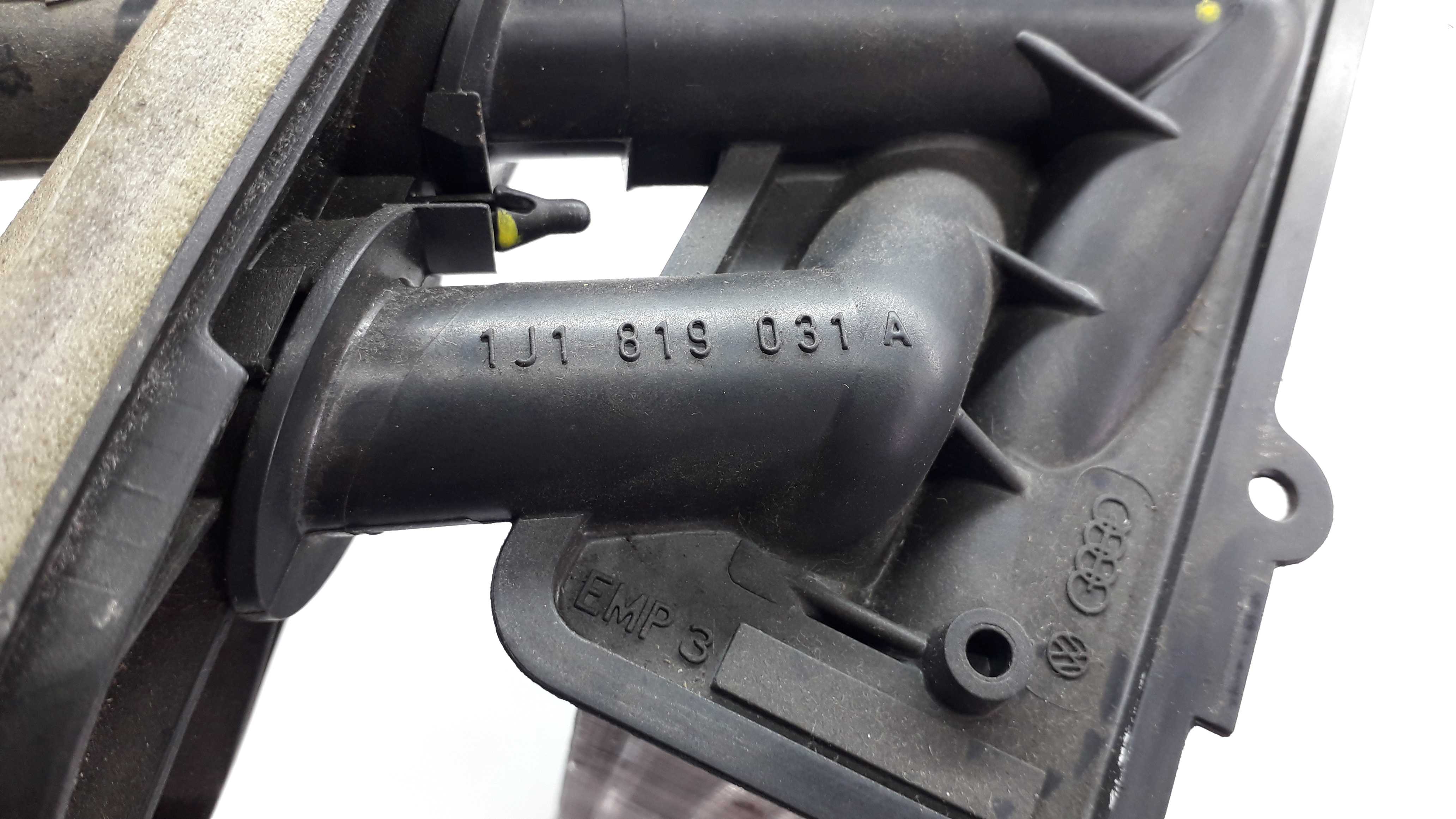Radiador Caixa Ar Quente Vw Golf 1999/2005 7