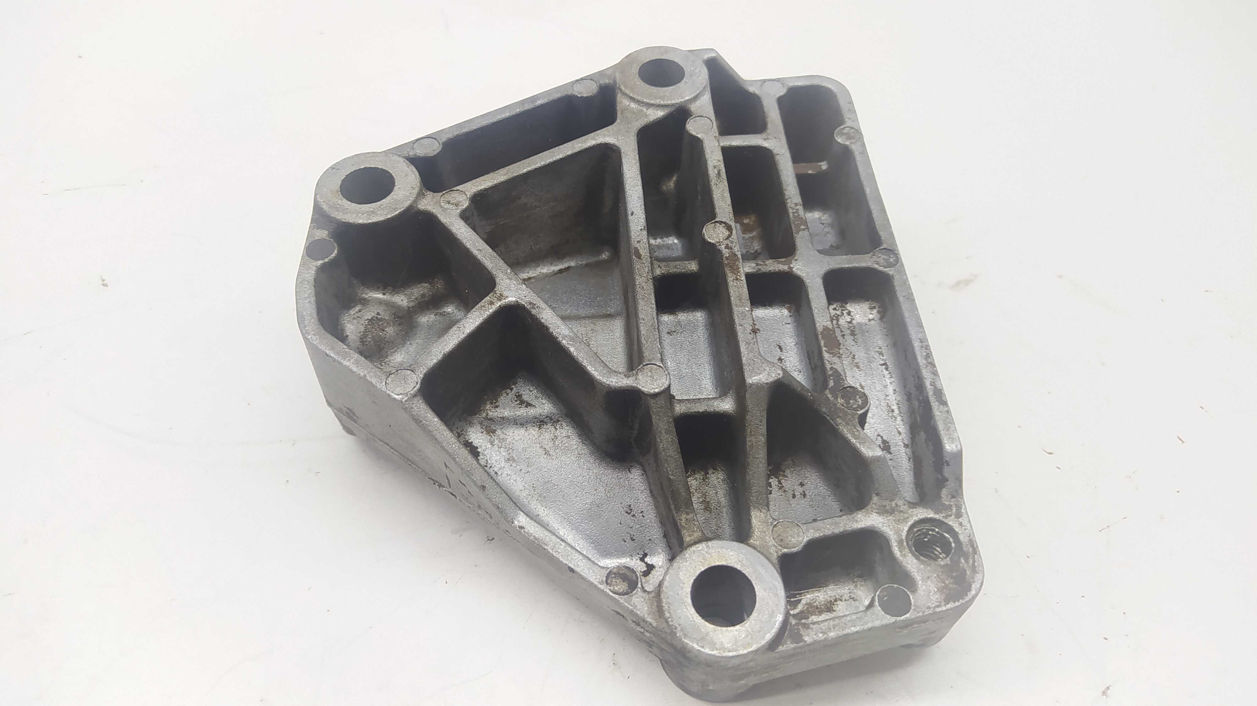 Suporte Compressor Ar Condicionado Gm Astra Corsa 5