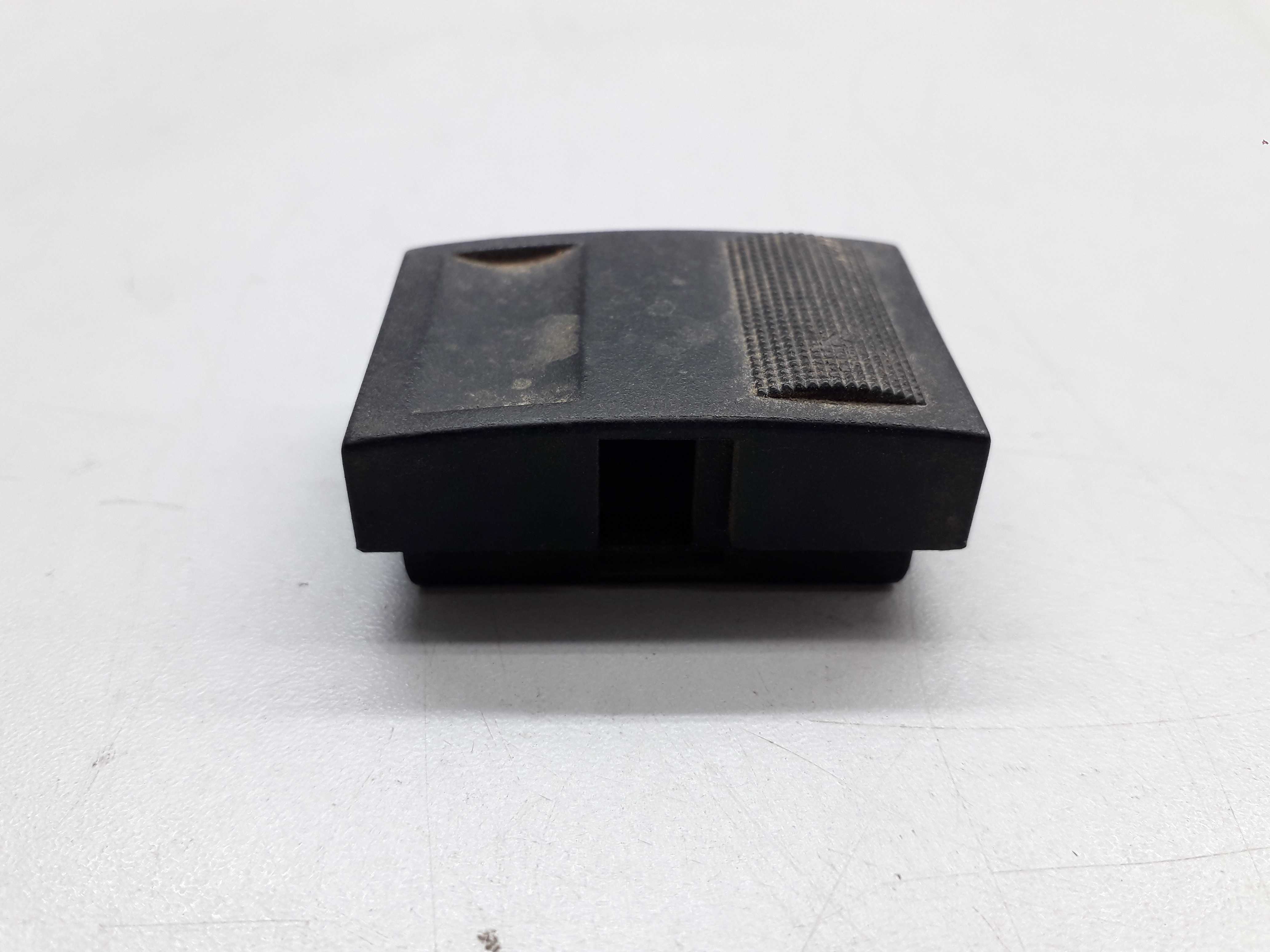Botão Falso Painel Vw Gol Parati Saveiro G3 G4 3