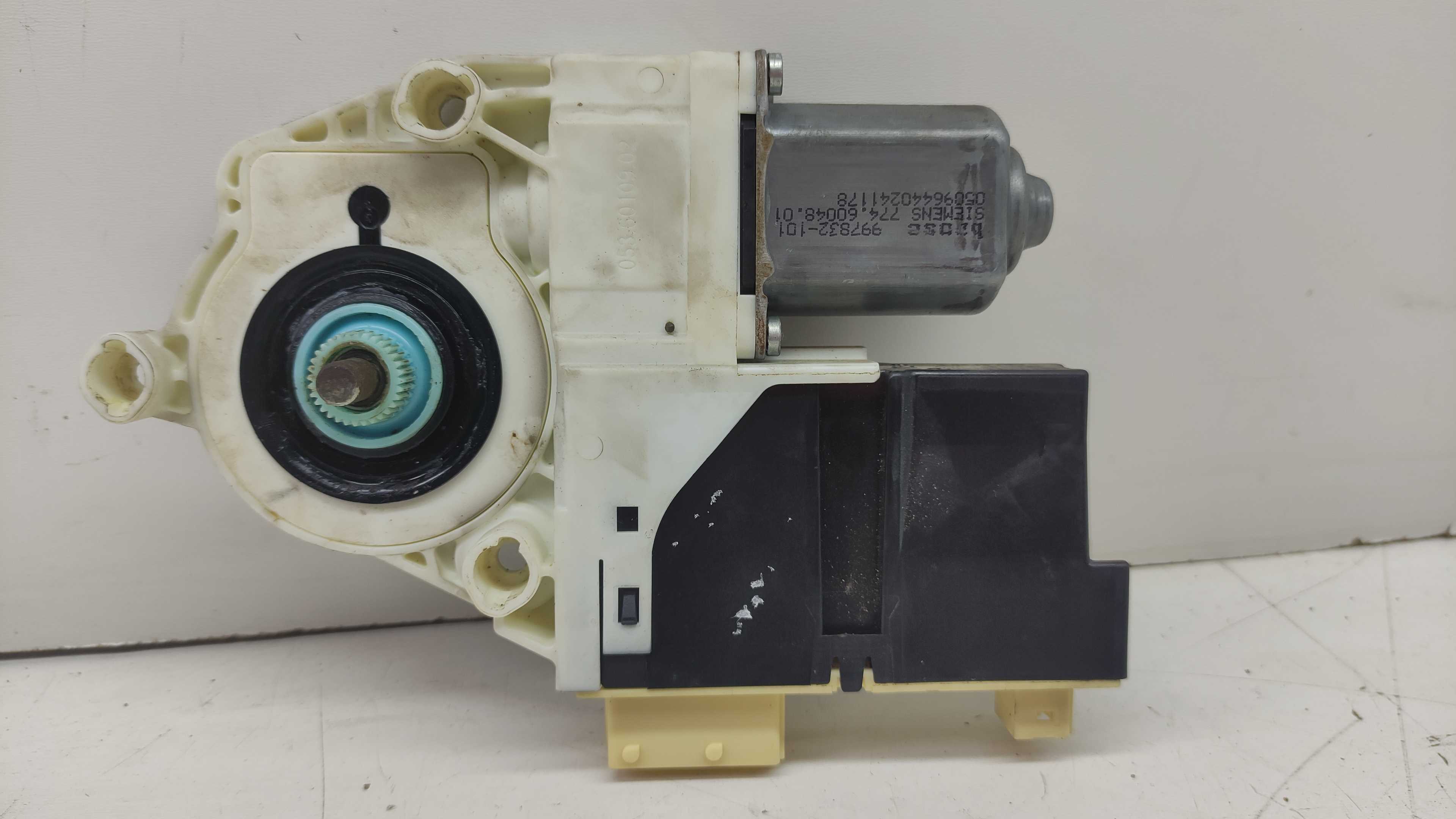 Motor Vidro Elétrico Dianteiro Esquerdo Peugeot 307 2