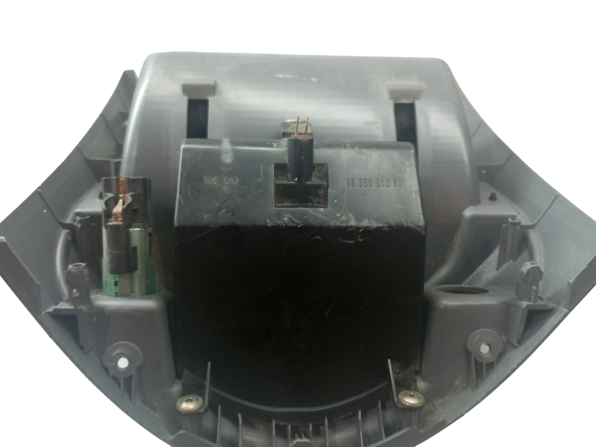 Moldura Cinzeiro Console Central Citroen Xsara Picasso 2007 3