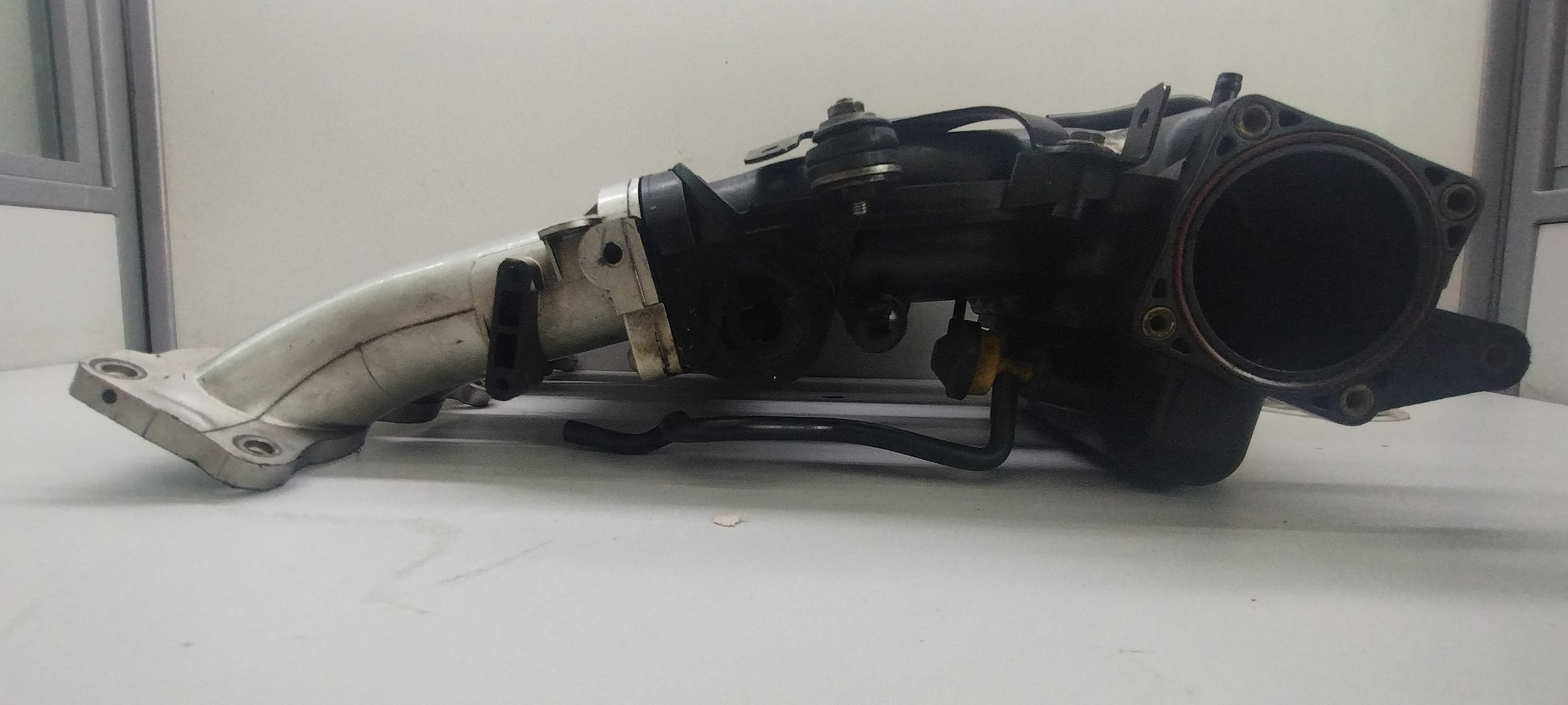 Coletor Admissão Audi A3 1.8 20v 2001 3