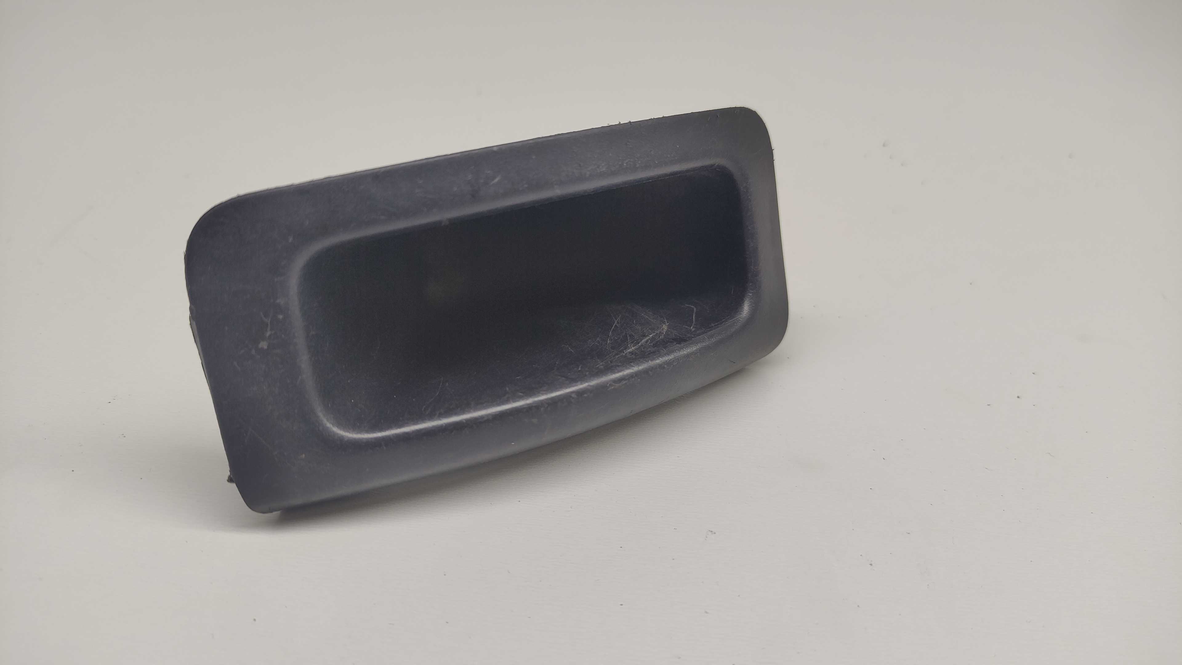 Moldura Porta Objetos Console Peugeot 206 1