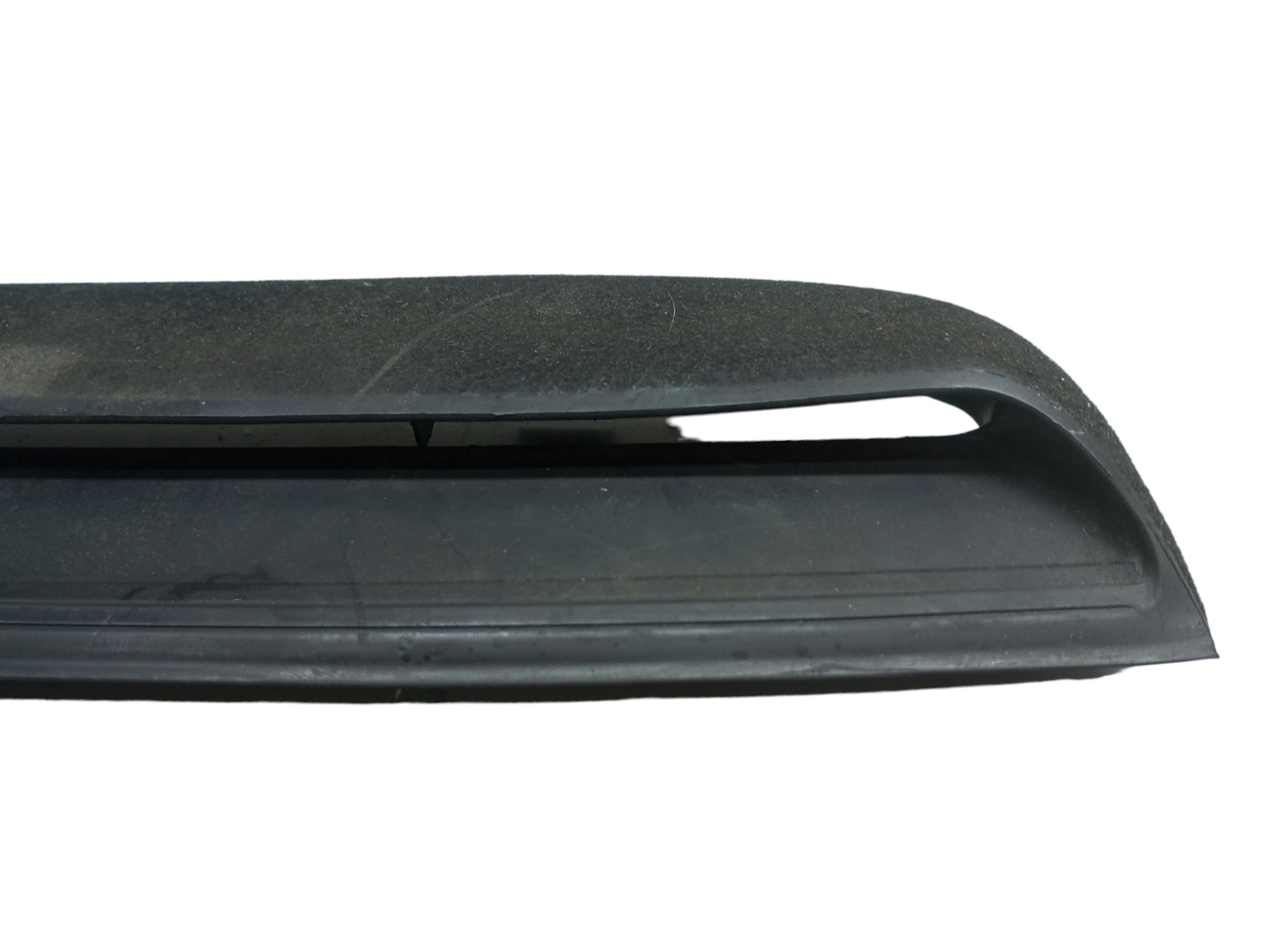 Moldura Break Light Luz De Freio Passat Alemão 98 99 Vw 5