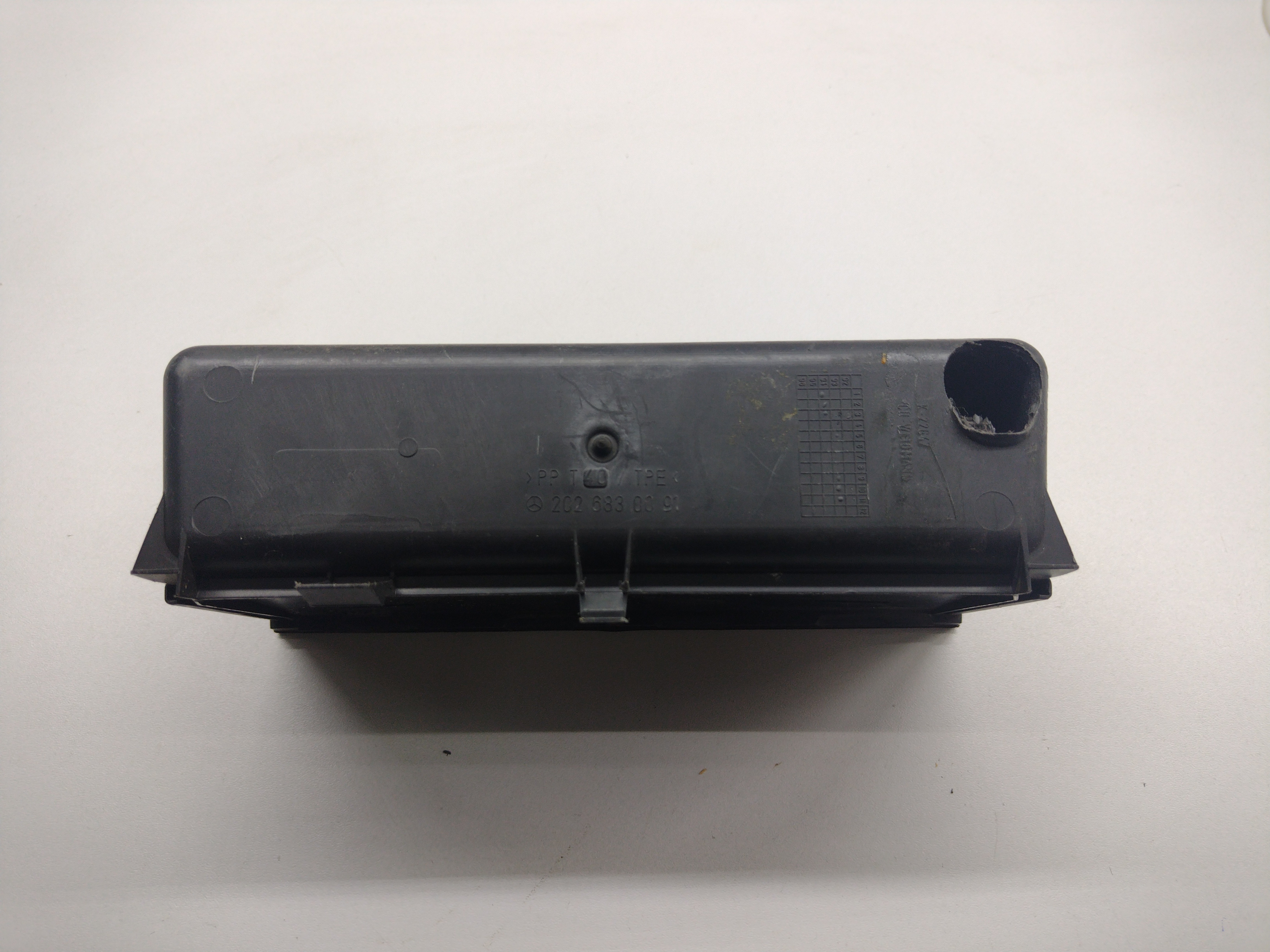 Porta Treco Mercedes C230 1984/1986 Com Avaria 8