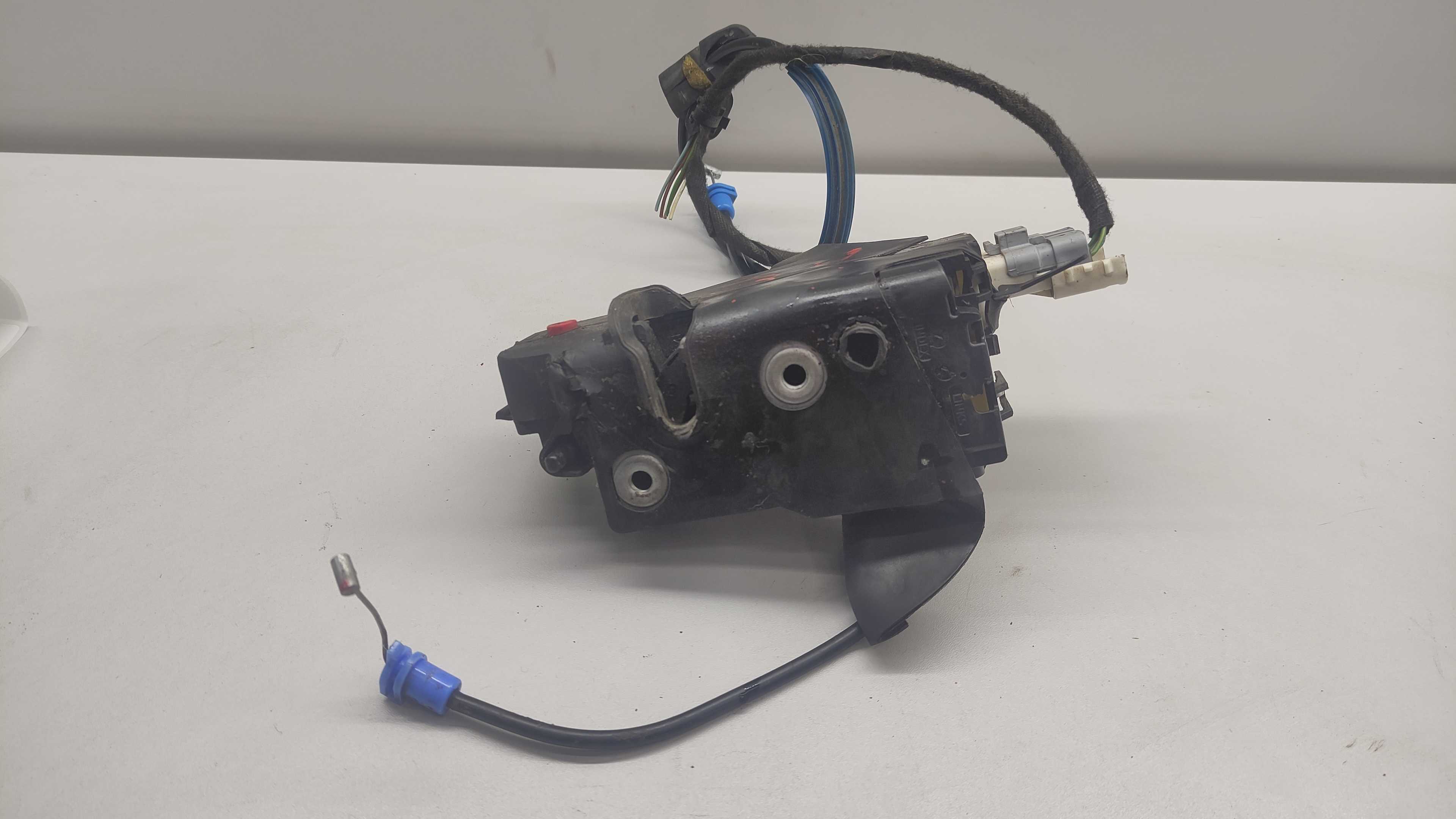 Fechadura Porta Traseira Esquerda Citroen C4 07 A 13 3