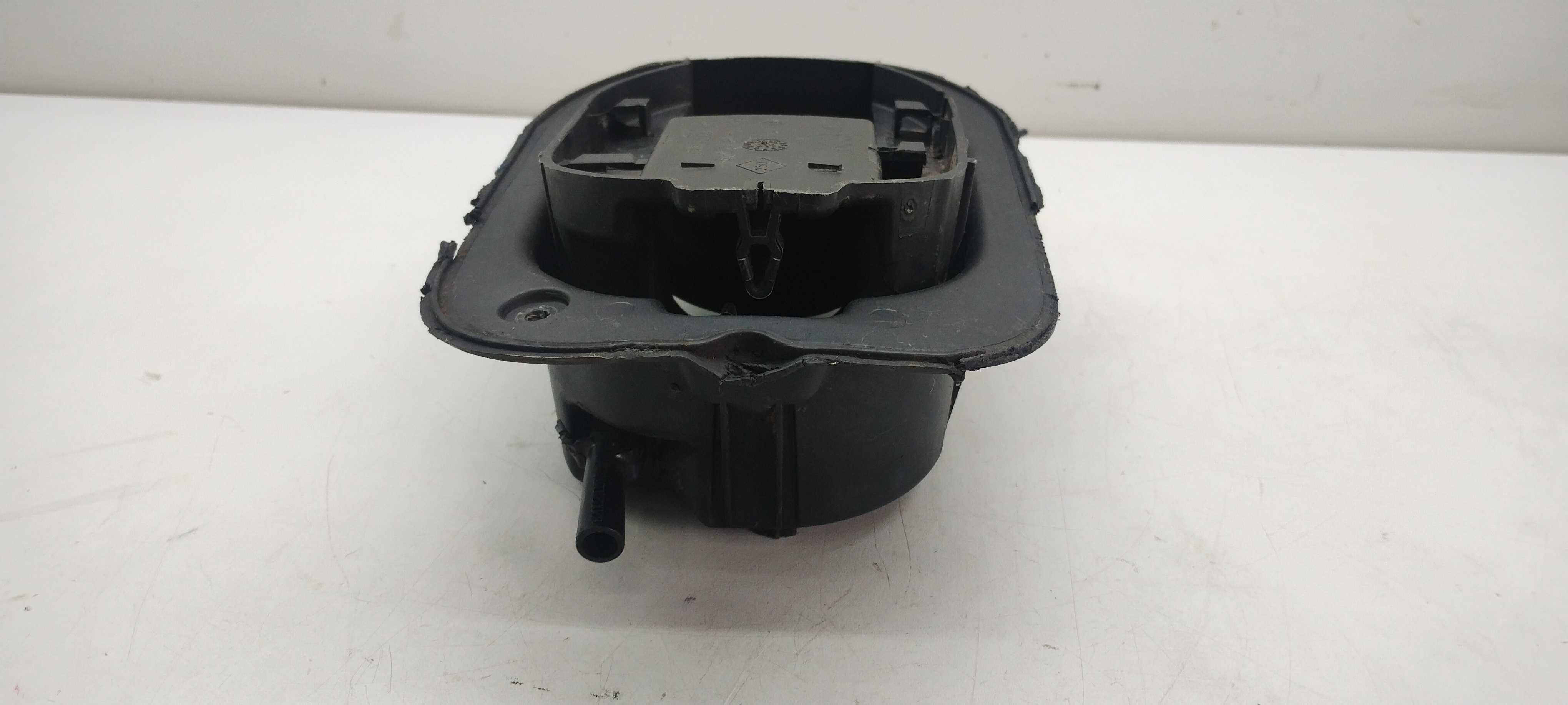Suporte Portinhola Tanque De Combustível  Renault Megane 4