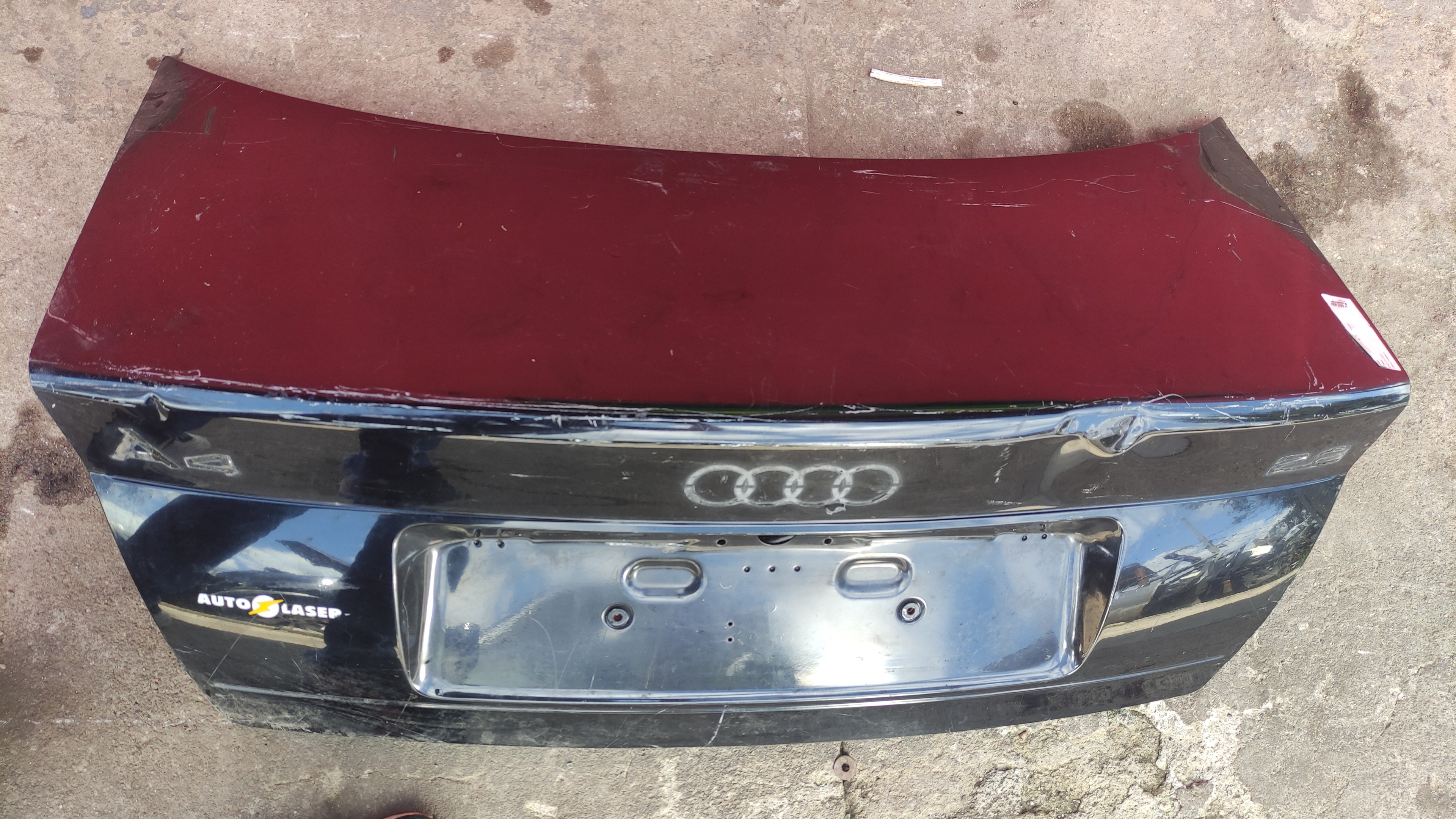 Tampa Traseira Porta-malas Audi A4 97/00 Azul 7