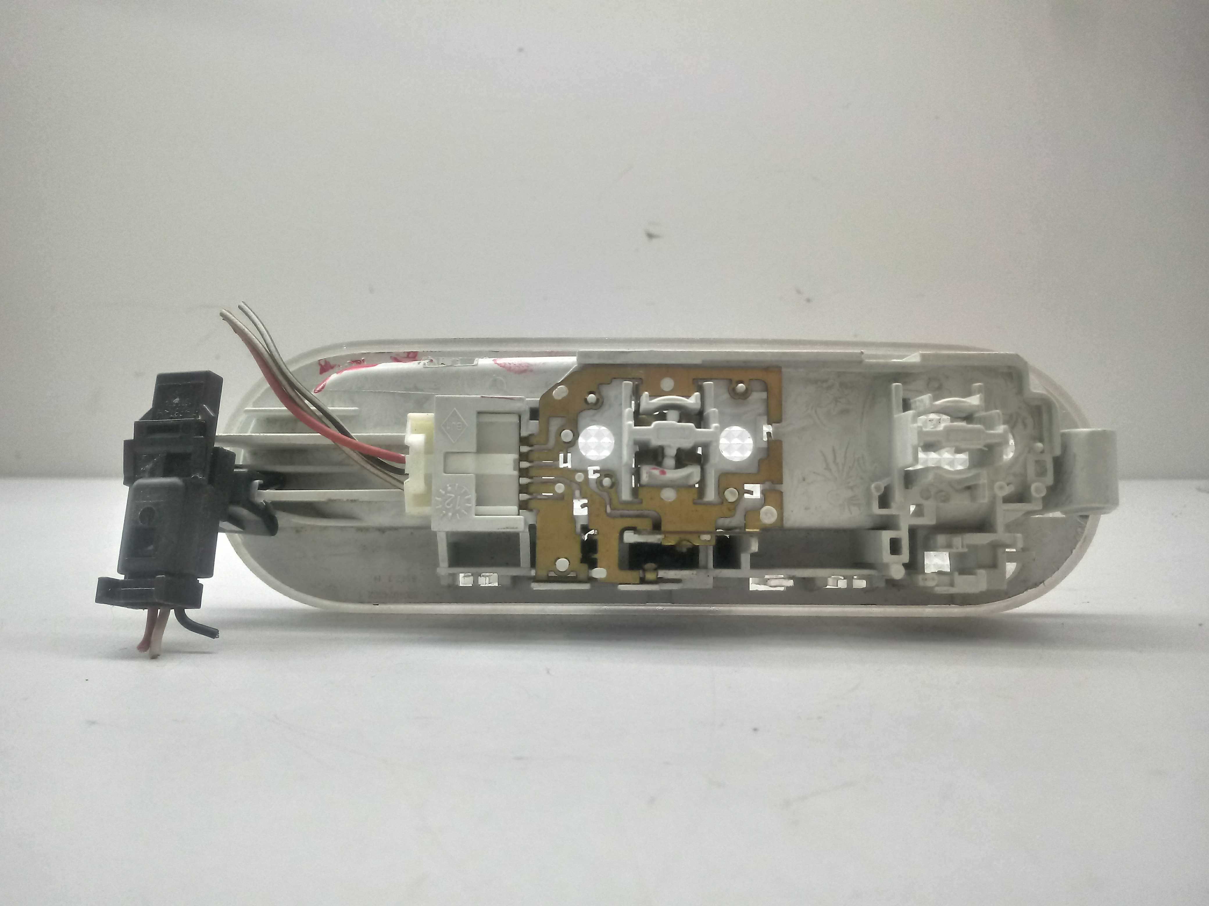 Luz De Teto Renault Sandero Clio 01/14 2