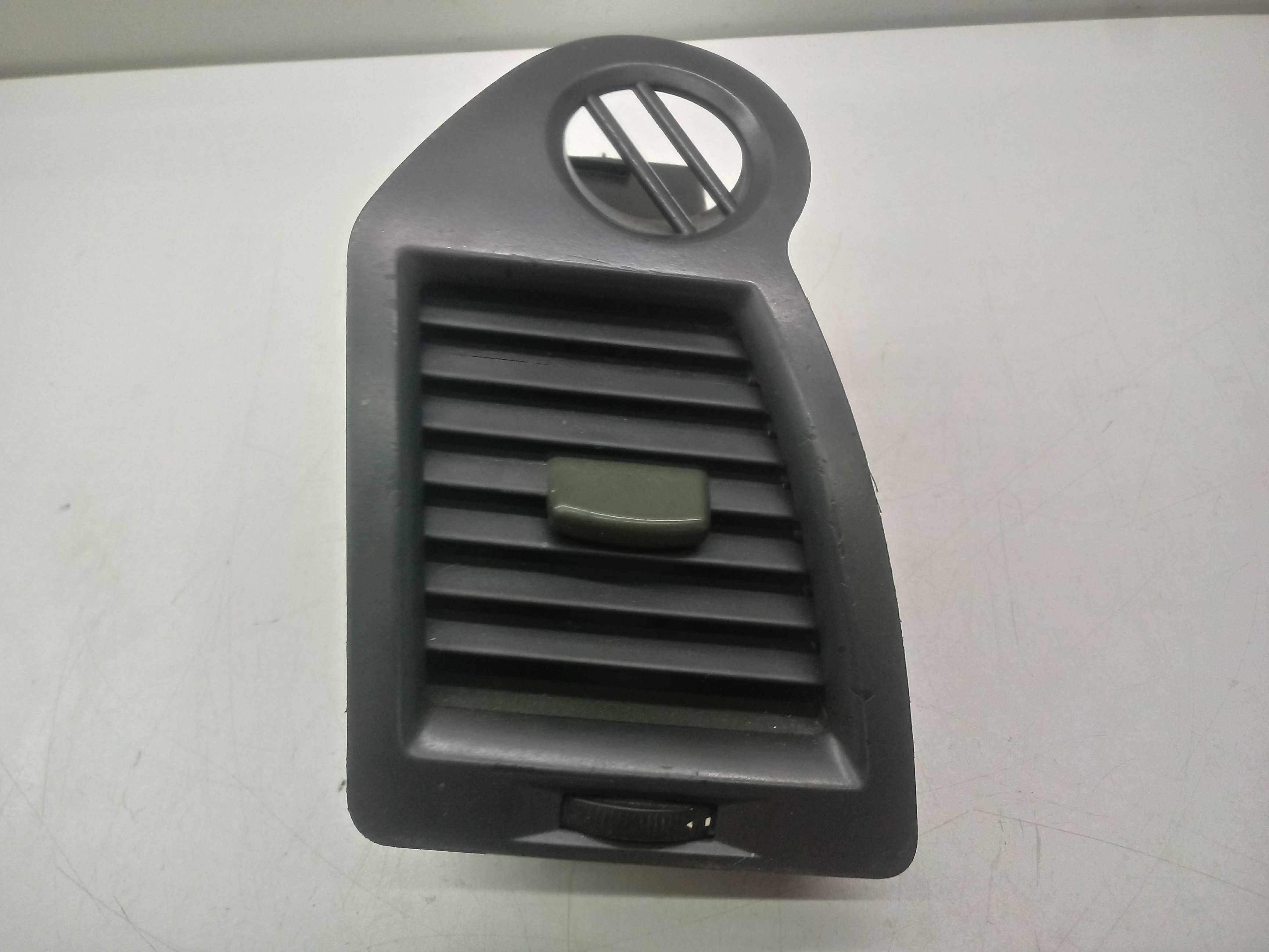 Grade Difusor Saída Ar Esquerdo Renault Megane 2006/2013 1
