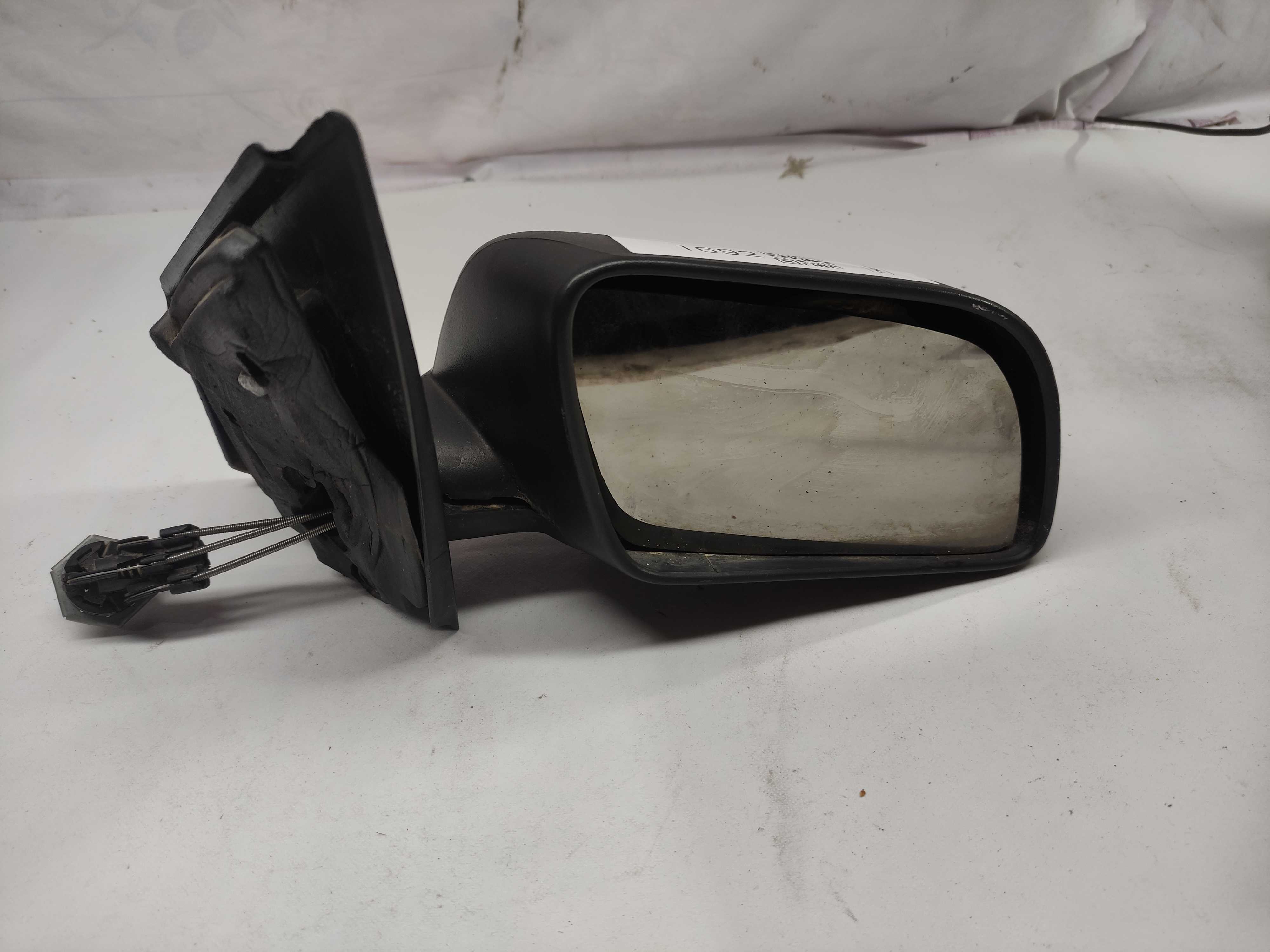 Retrovisor Manual Lado Direito Volkswagen Polo 1