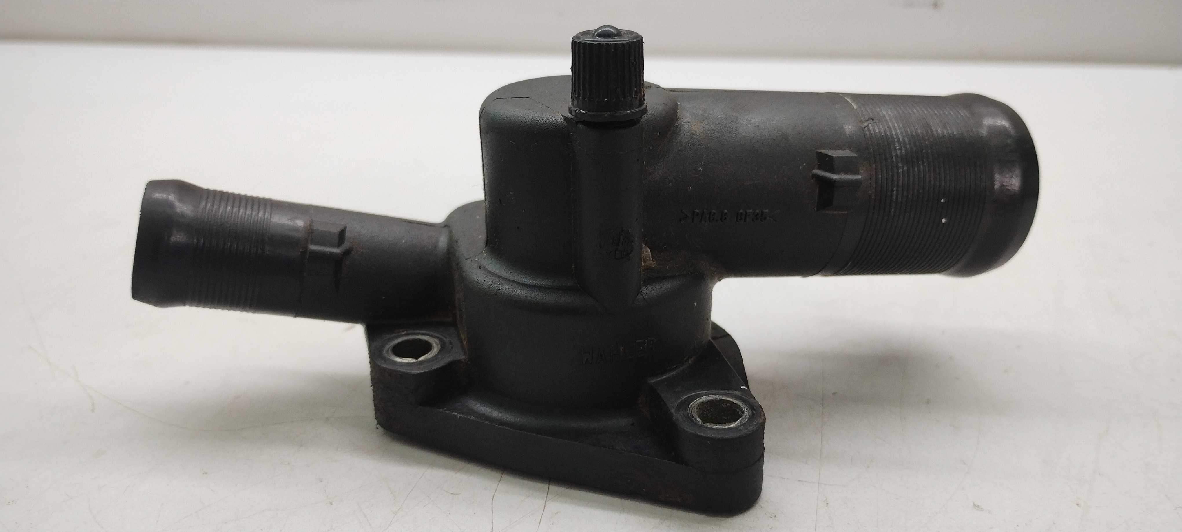 Carcaça Flange Válvula Termostática 206 Clio 1.0 16v 99/08 3
