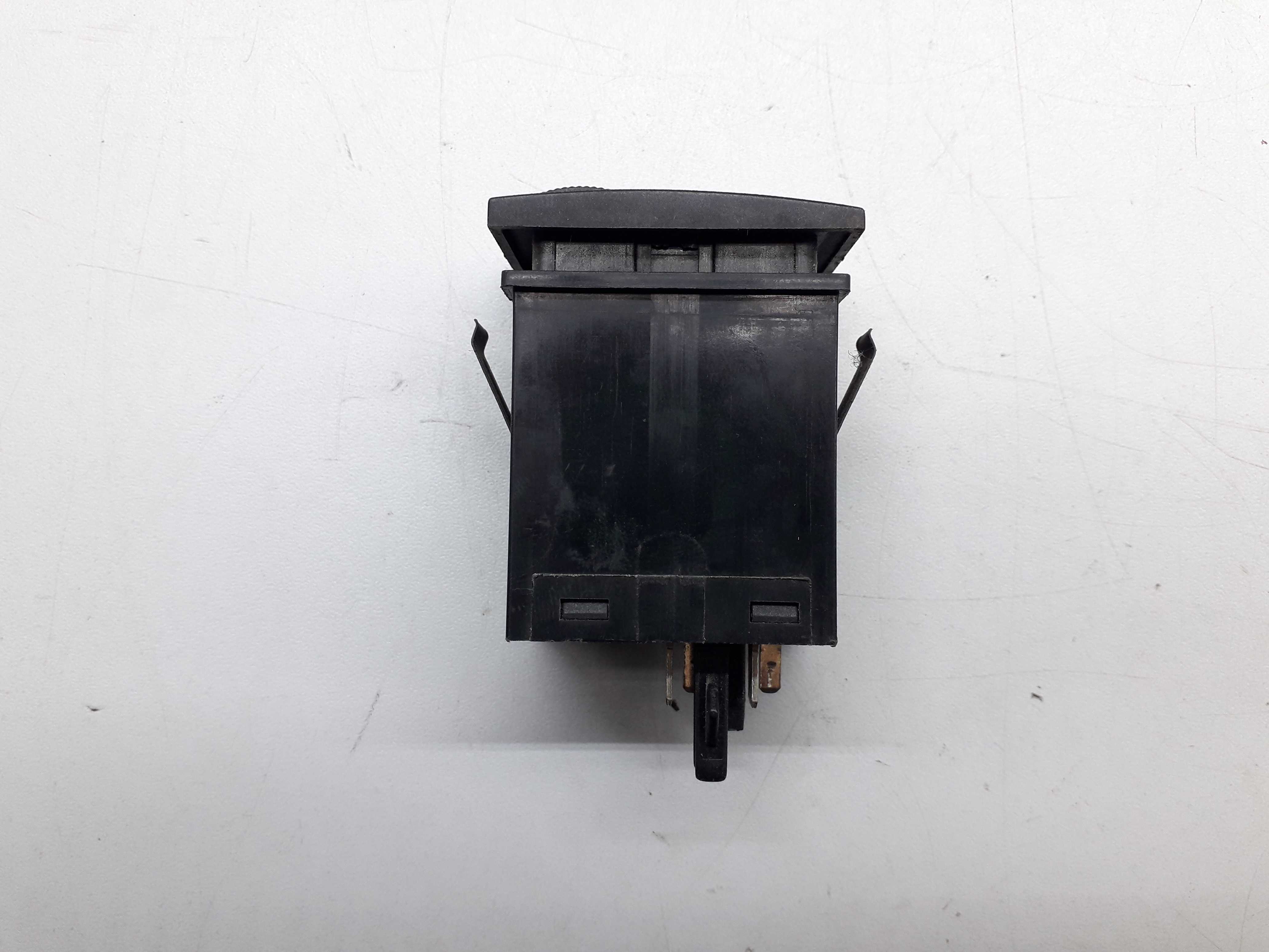 Botão Desembaçador Vw Gol Parati G3 G4 3
