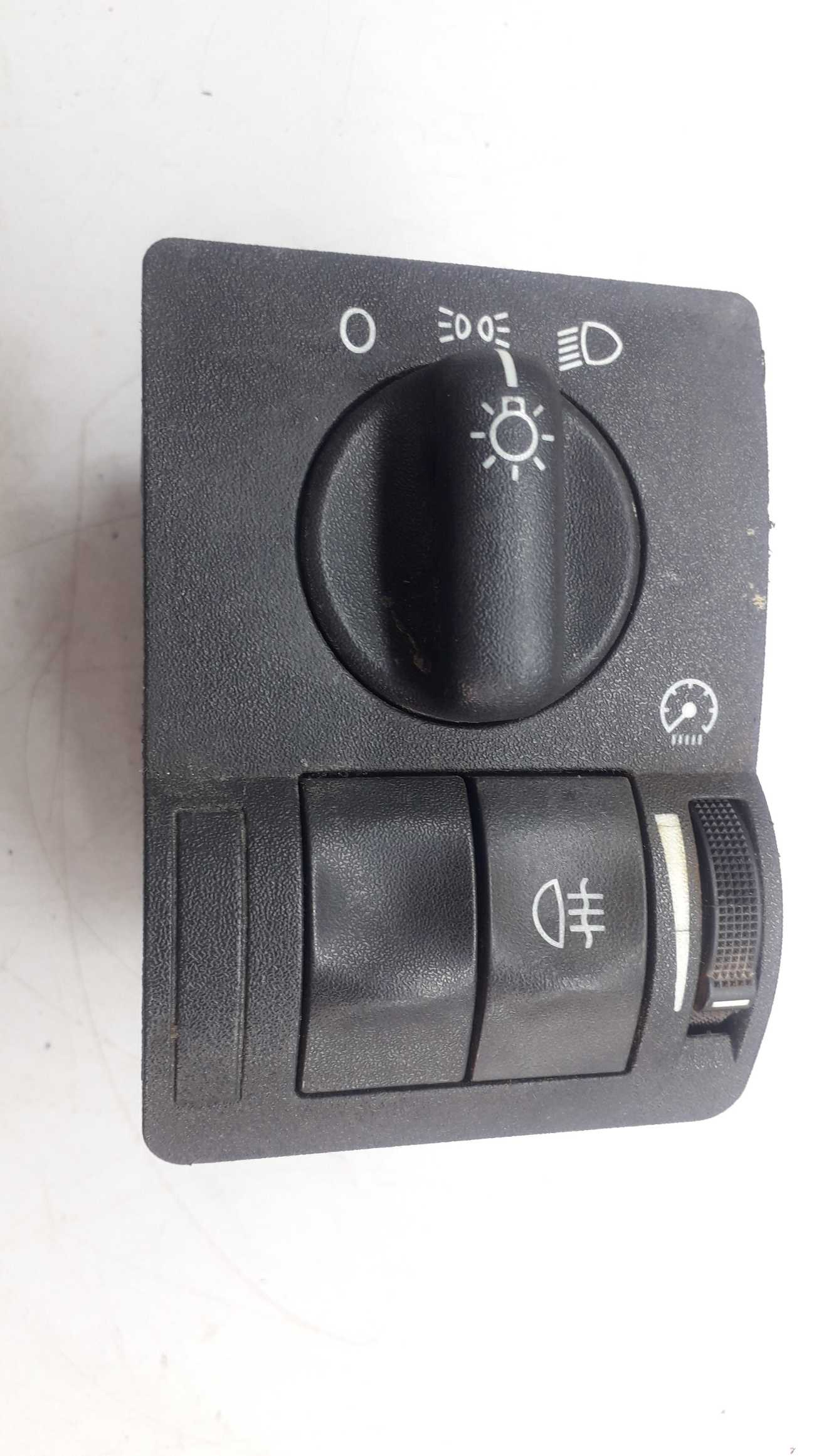 Interruptor De Luz Do Farol Chevrolet Vectra 2006 2