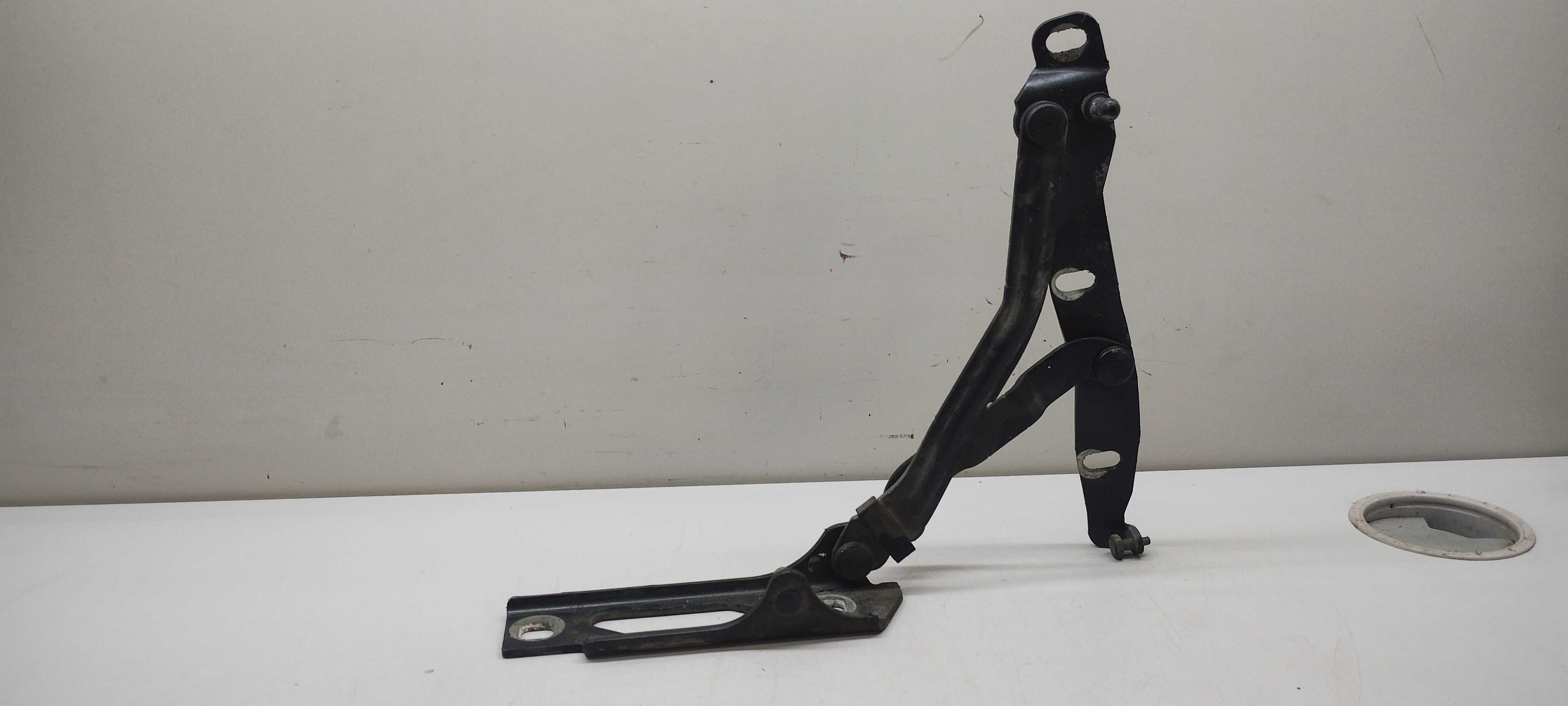 Dobradiça Porta Malas Traseiro Chevrolet Vectra 2006 2