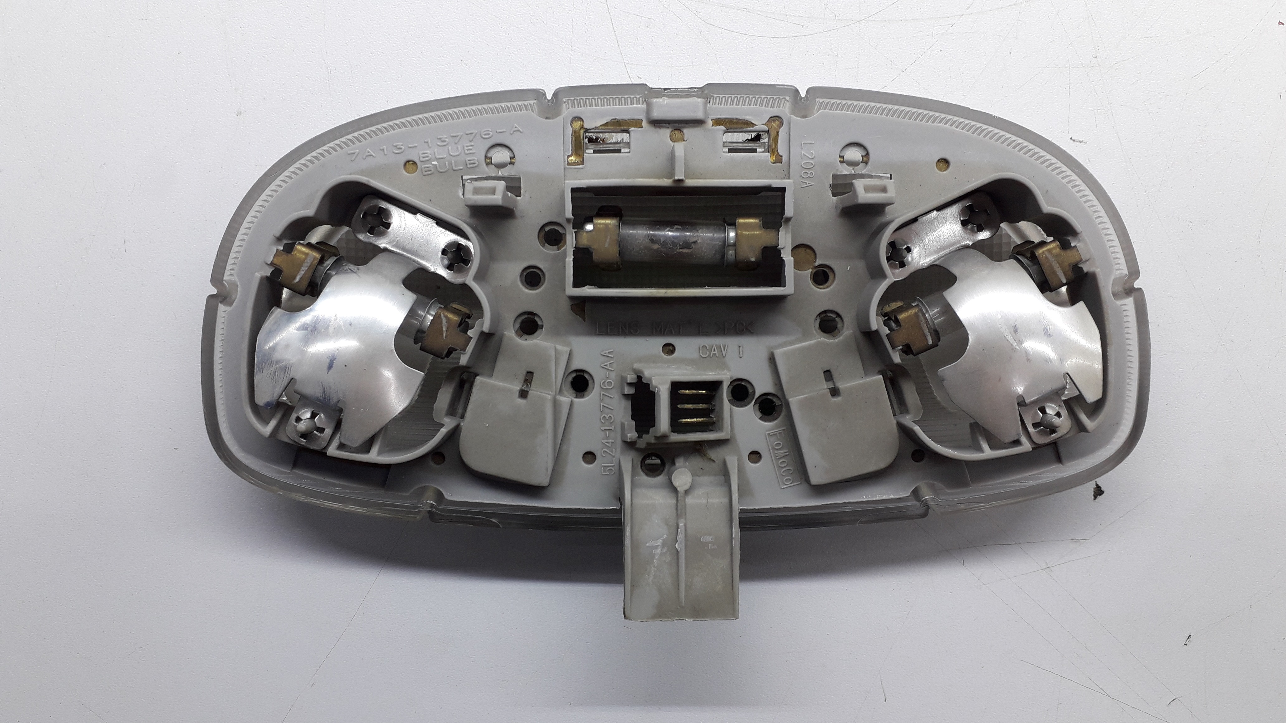 Luz De Teto Cortesia Traseira Ford Fusion 2007 4