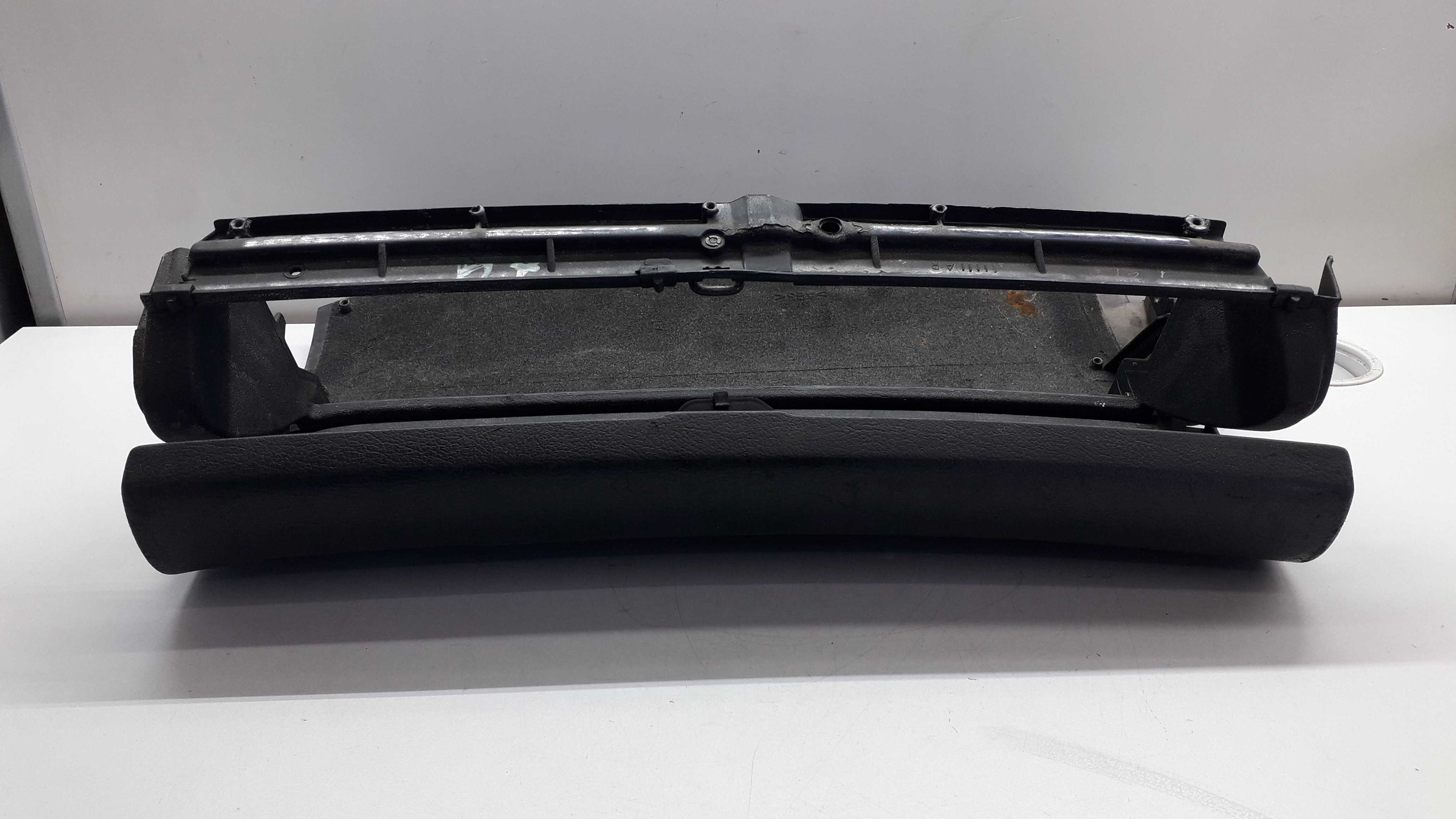 Tampa Porta Luvas Audi A4 2001 7