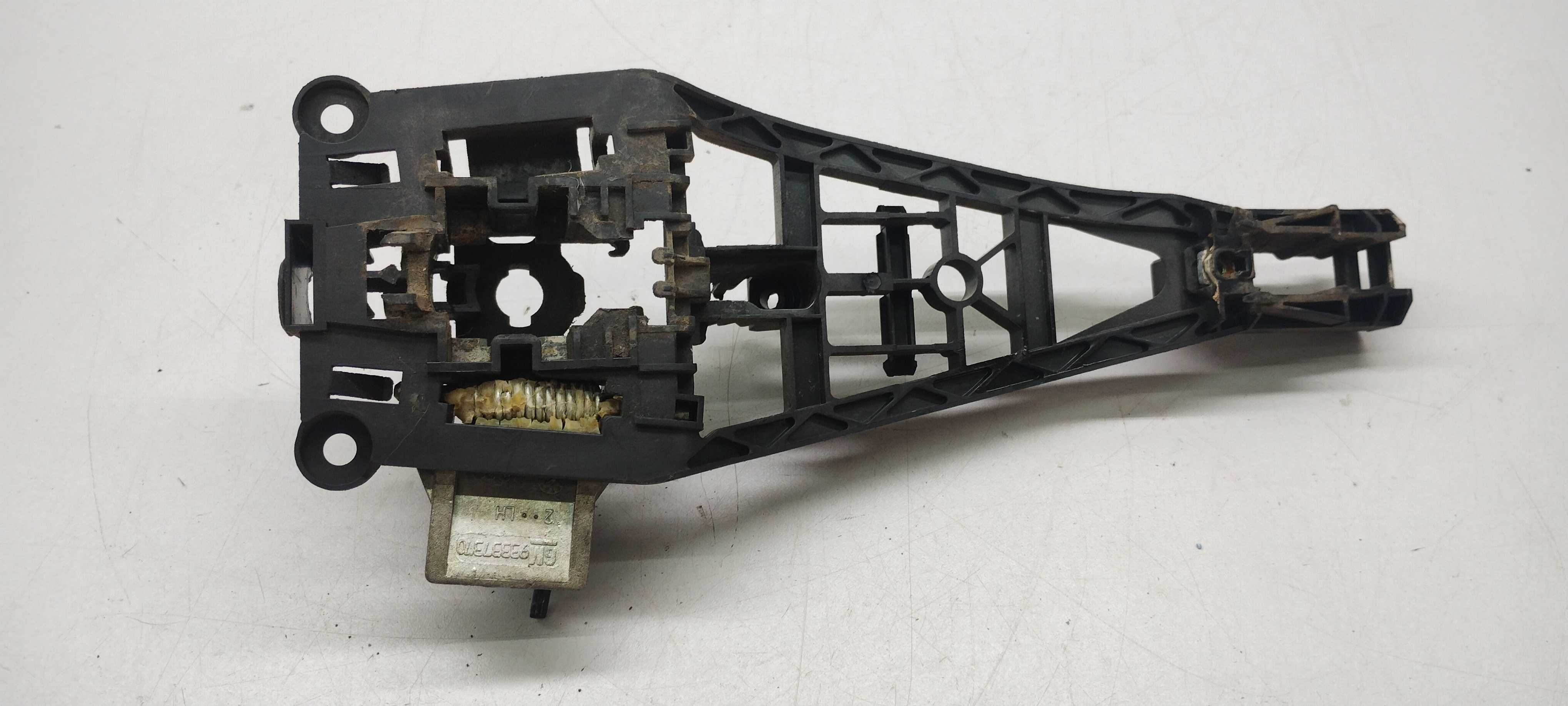 Suporte Da Maçaneta Lado Direito Chevrolet Vectra 2006 2