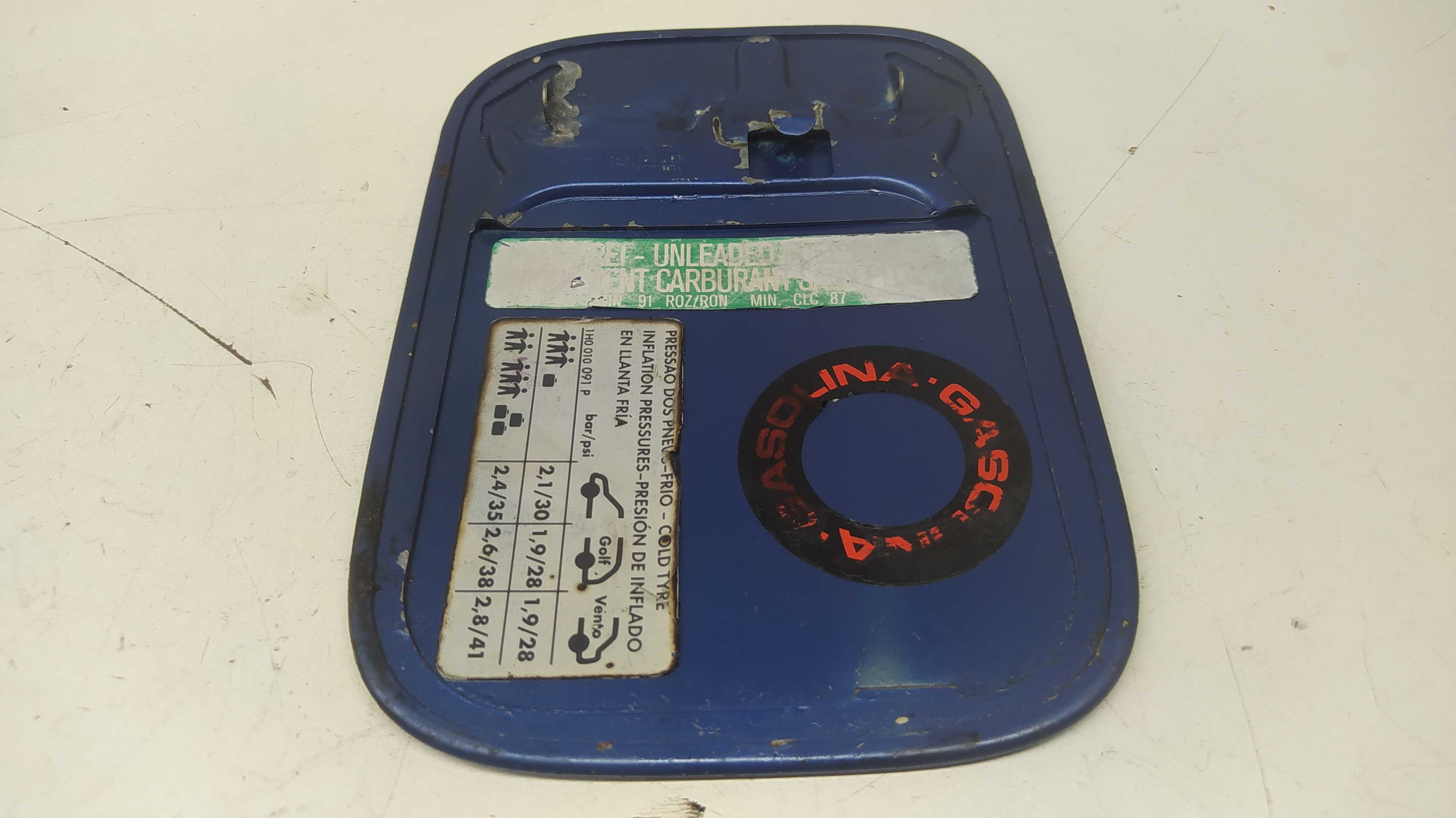 Portinhola Tampa Tanque Combustível Golf Gl 95 Azul 1995 4