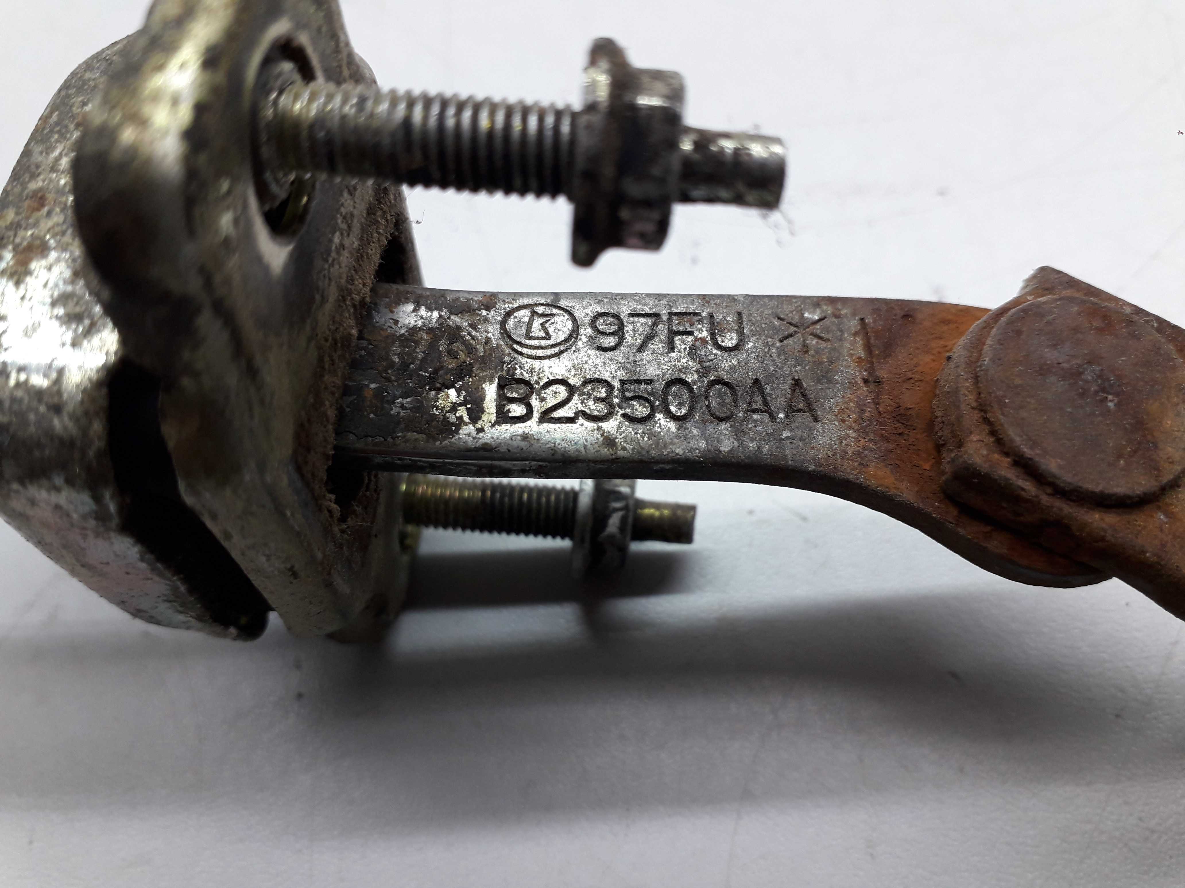 Limitador Porta Dianteira Ford Fiesta 1998 7