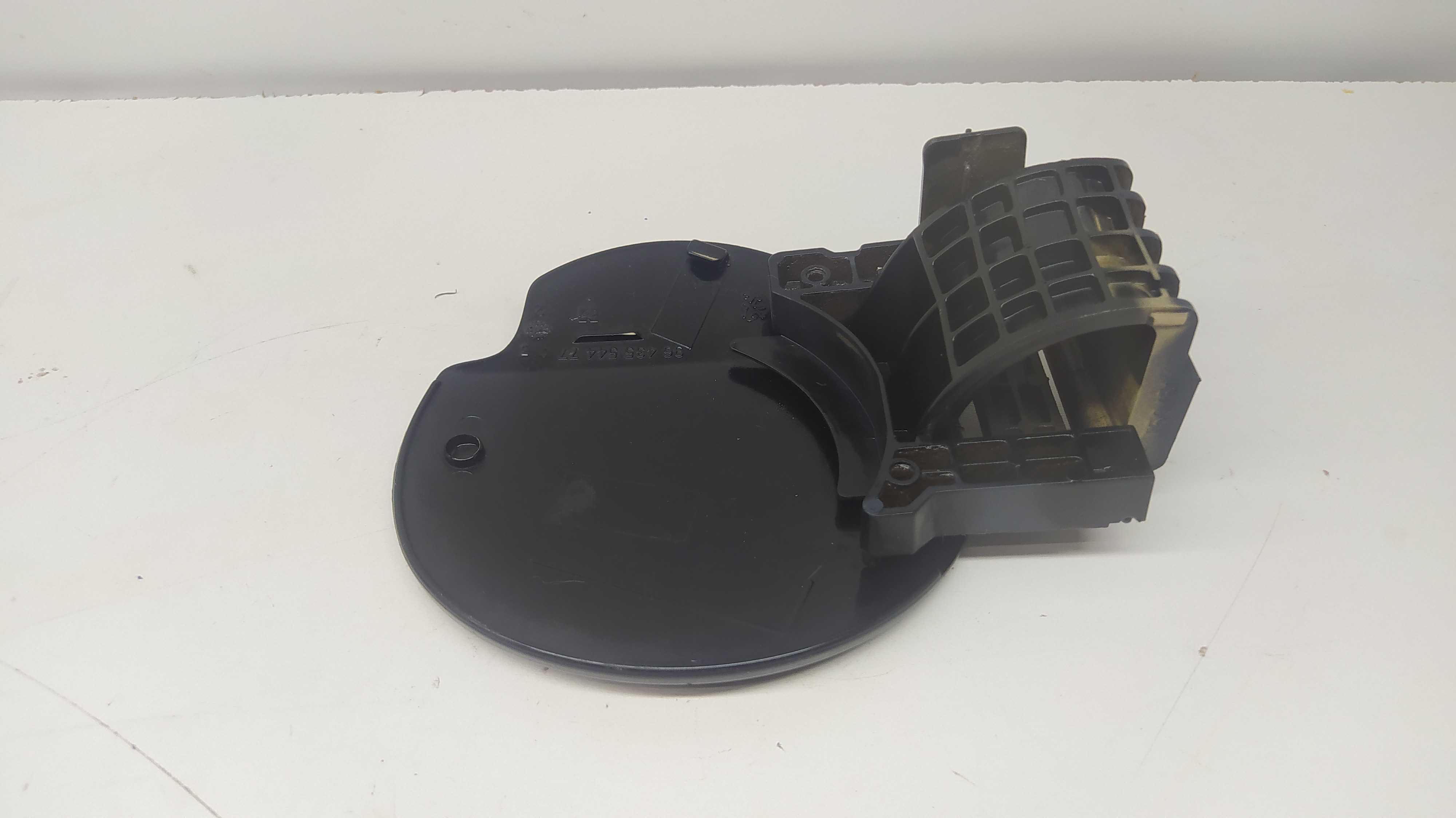 Portinhola Tampa Tanque Combustível Peugeot 307 Preto 4
