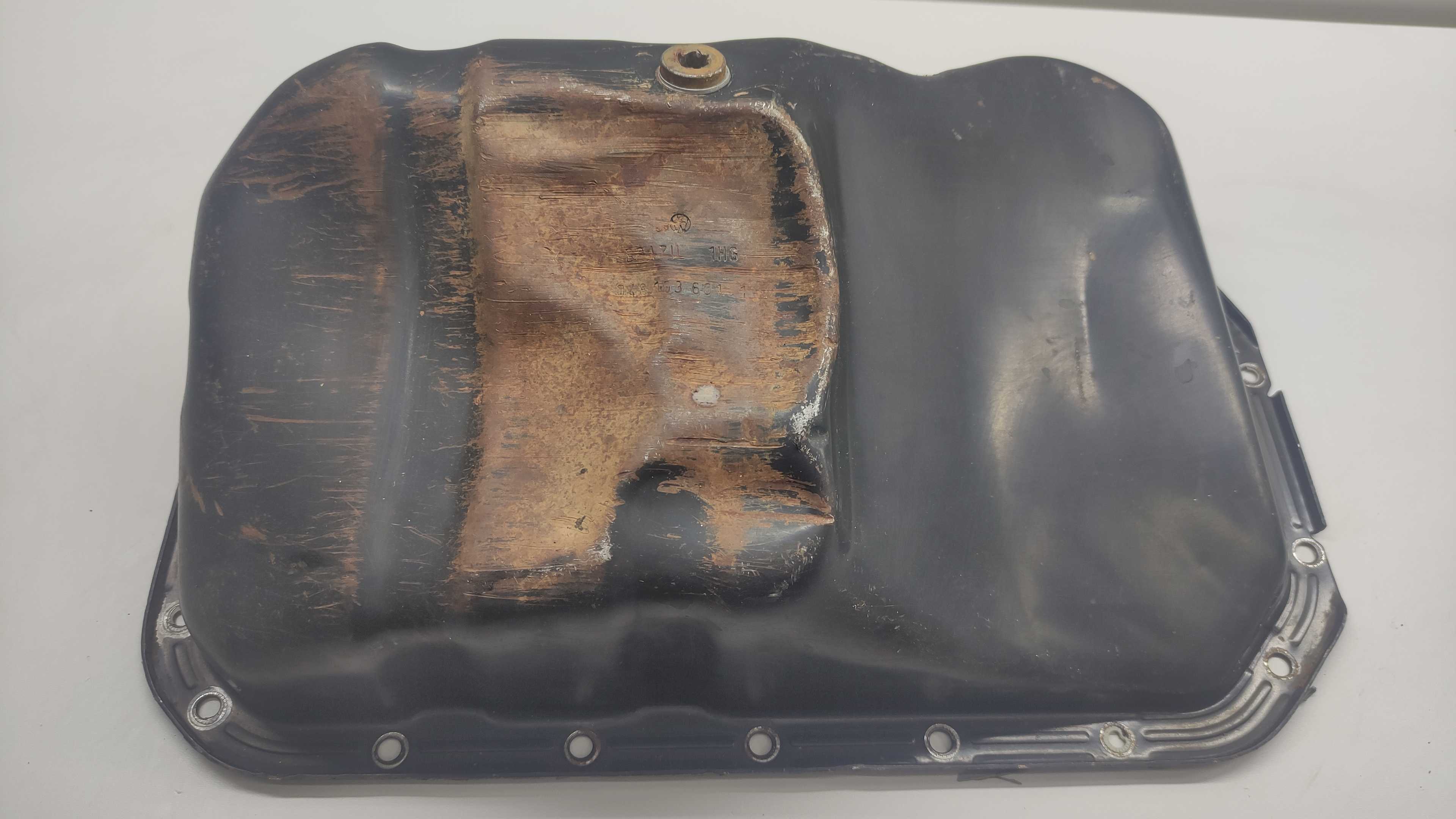 Cárter  Óleo Motor Ap 1.6 1.8 2.0 Original Vw 048103601 2
