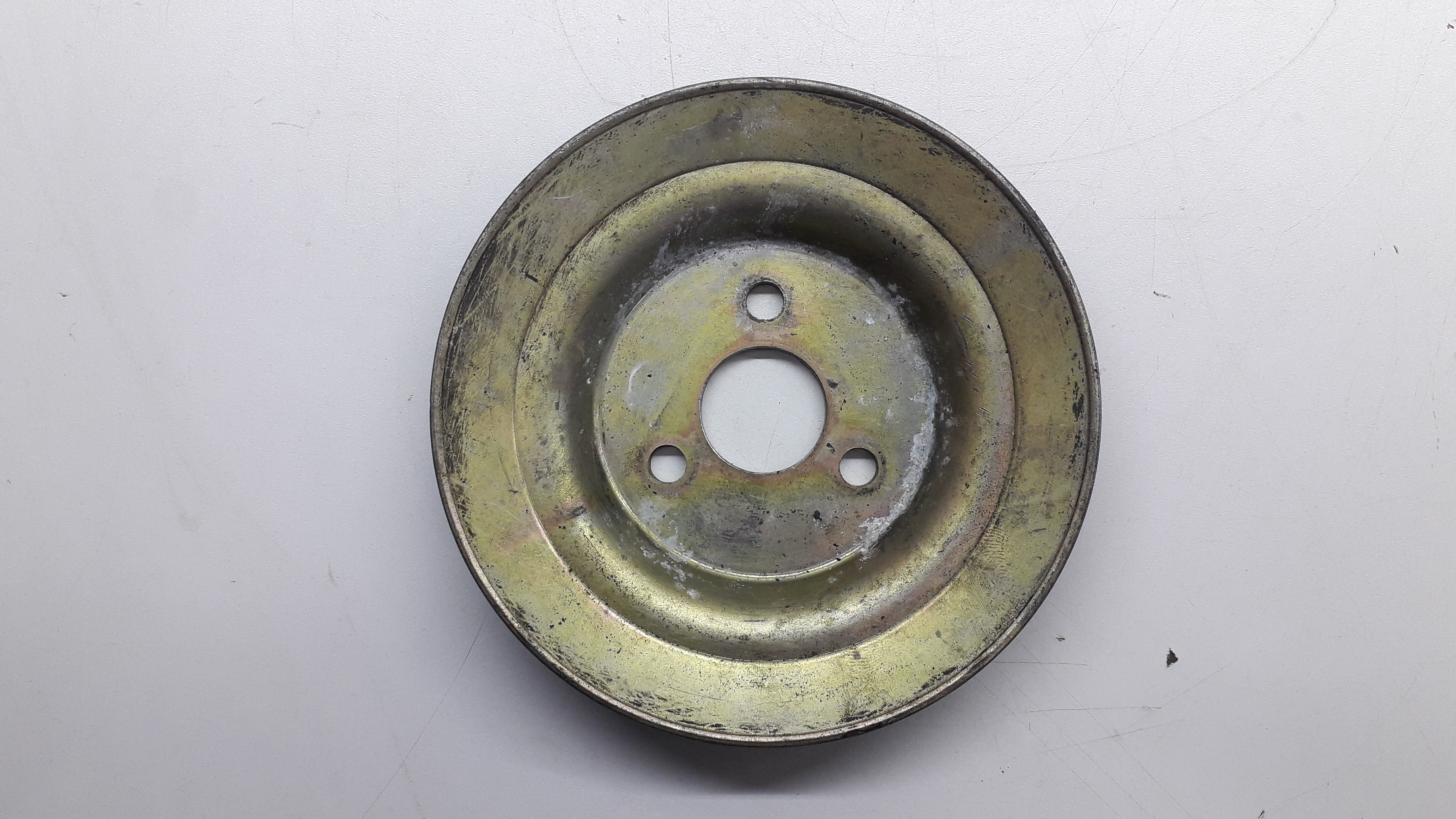 Polia  Da Vomba Dagua Vw Gol Ap 3