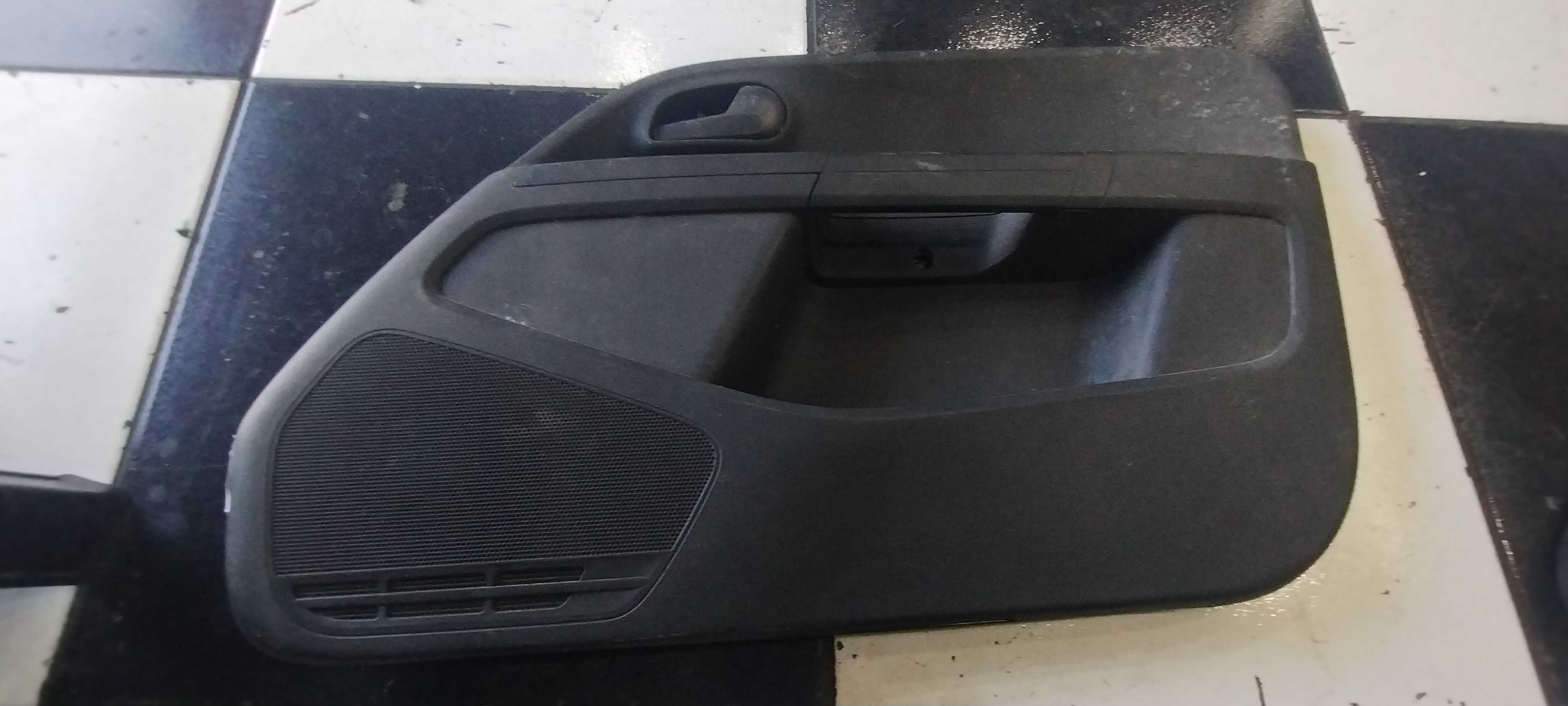Forro Porta Dianteiro Direito Volkswagen Up 14/19 4p Preto 1