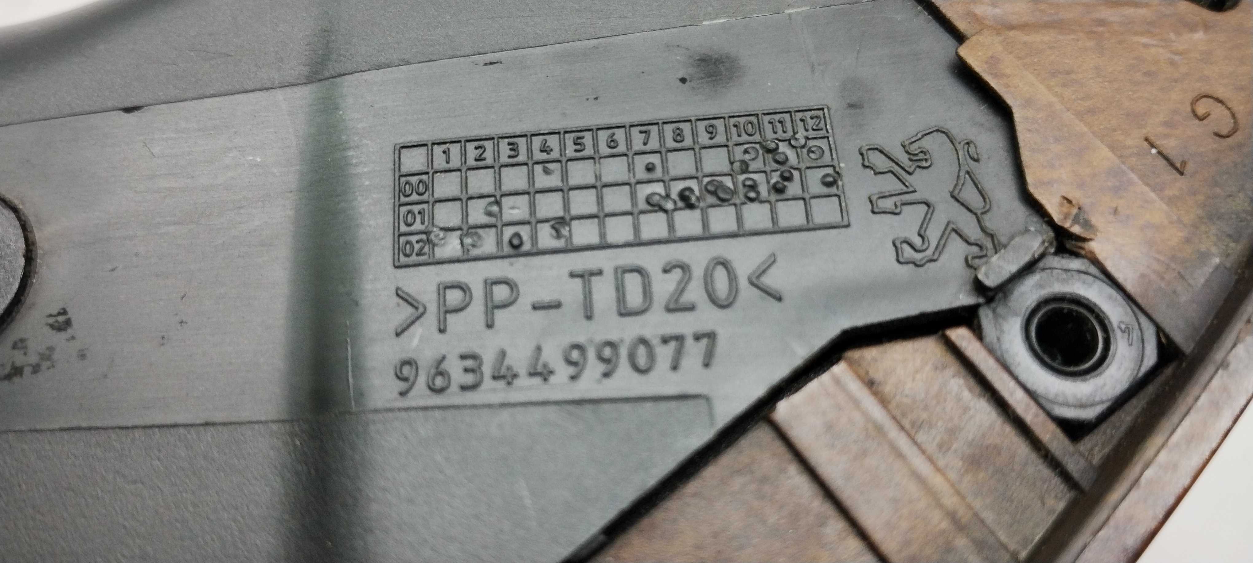 Difusor De Ar Lado Esquerdo Peugeot 307 2002/2012 5