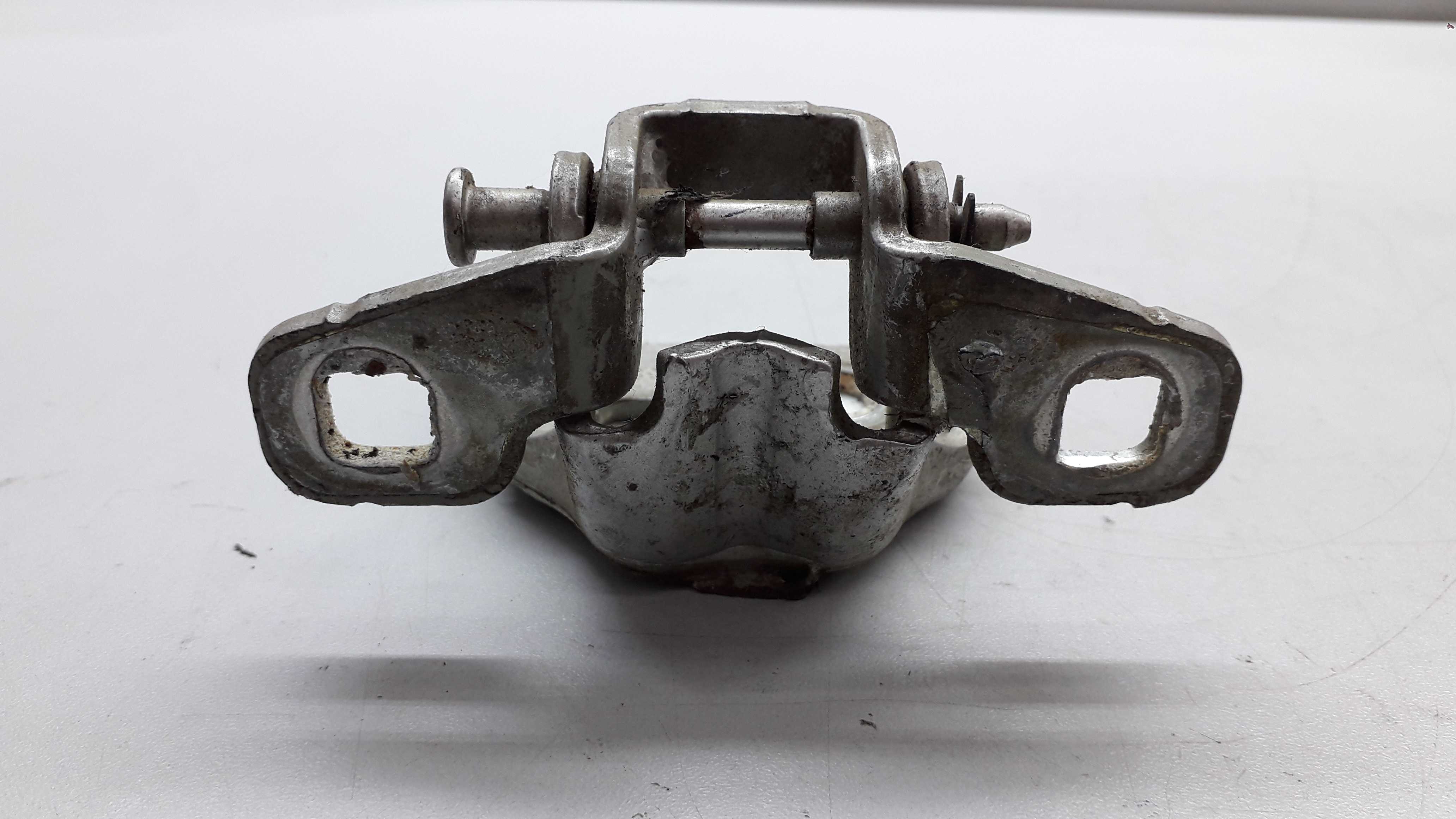 Dobradiça Porta Traseira Direita Renault Logan Sandero 2008 4