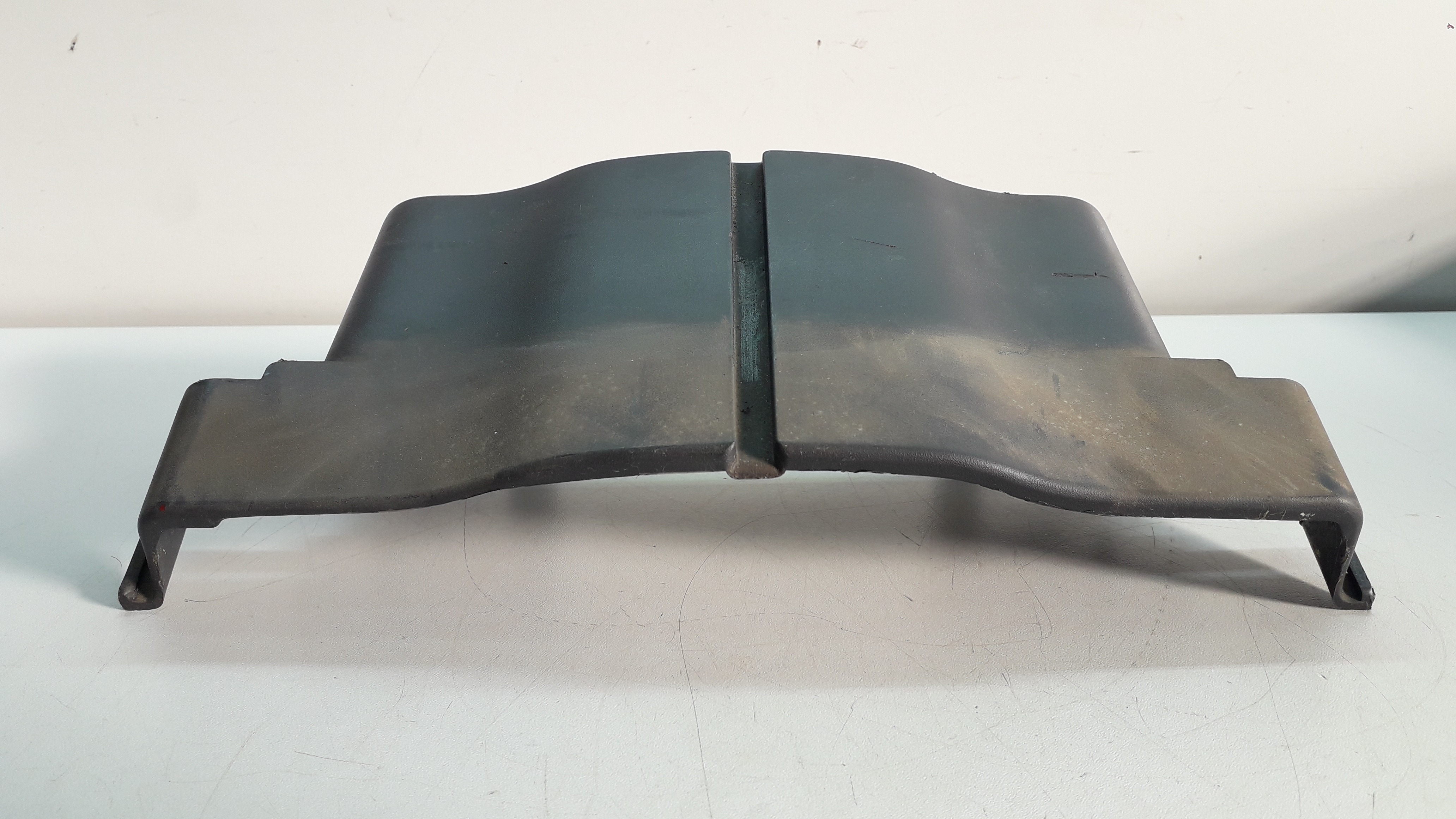 Moldura Capa Chave De Seta Inferior Renault Megane 07/12 2