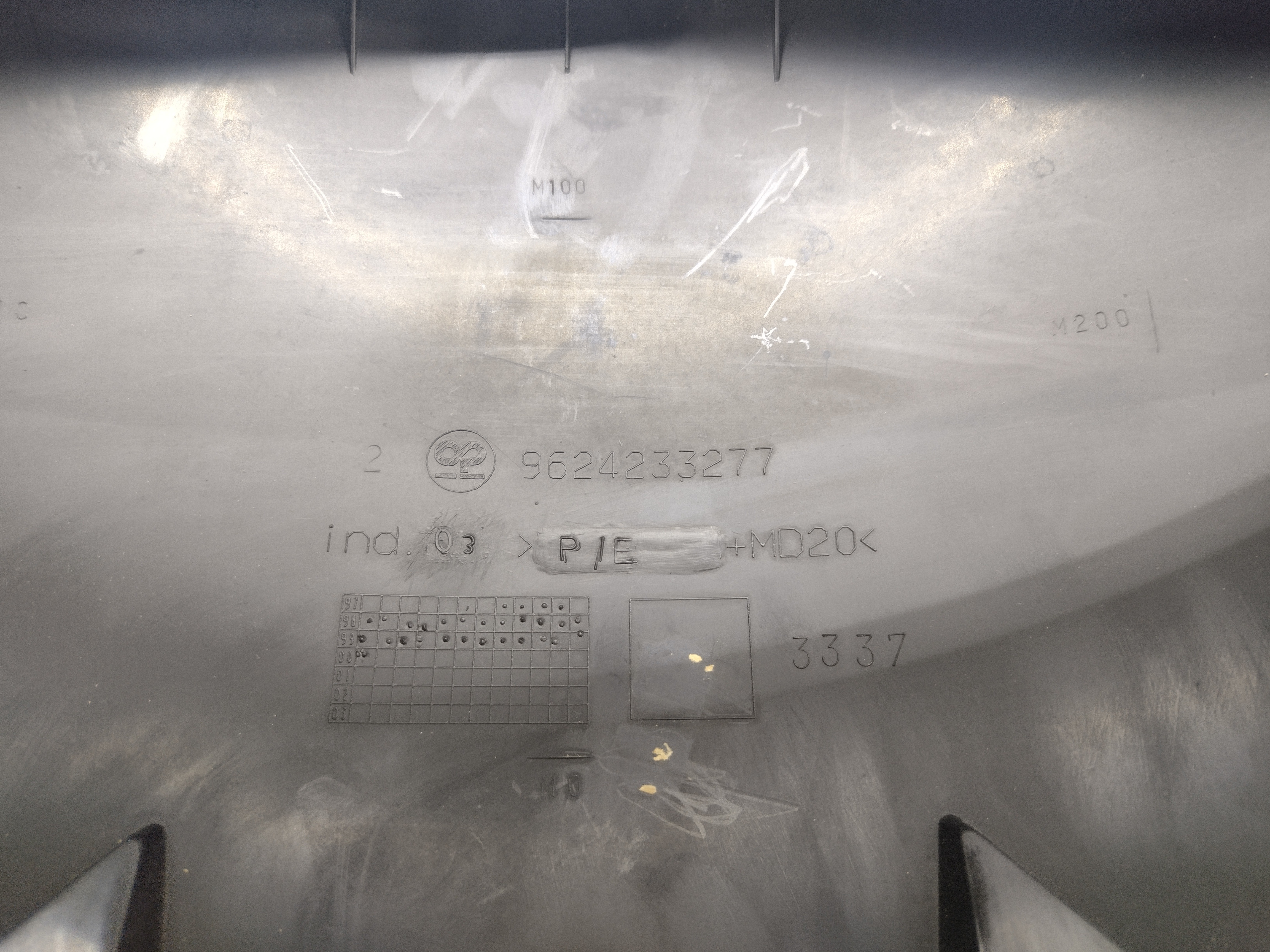Moldura Painel De Instrumento Peugeot 206 4