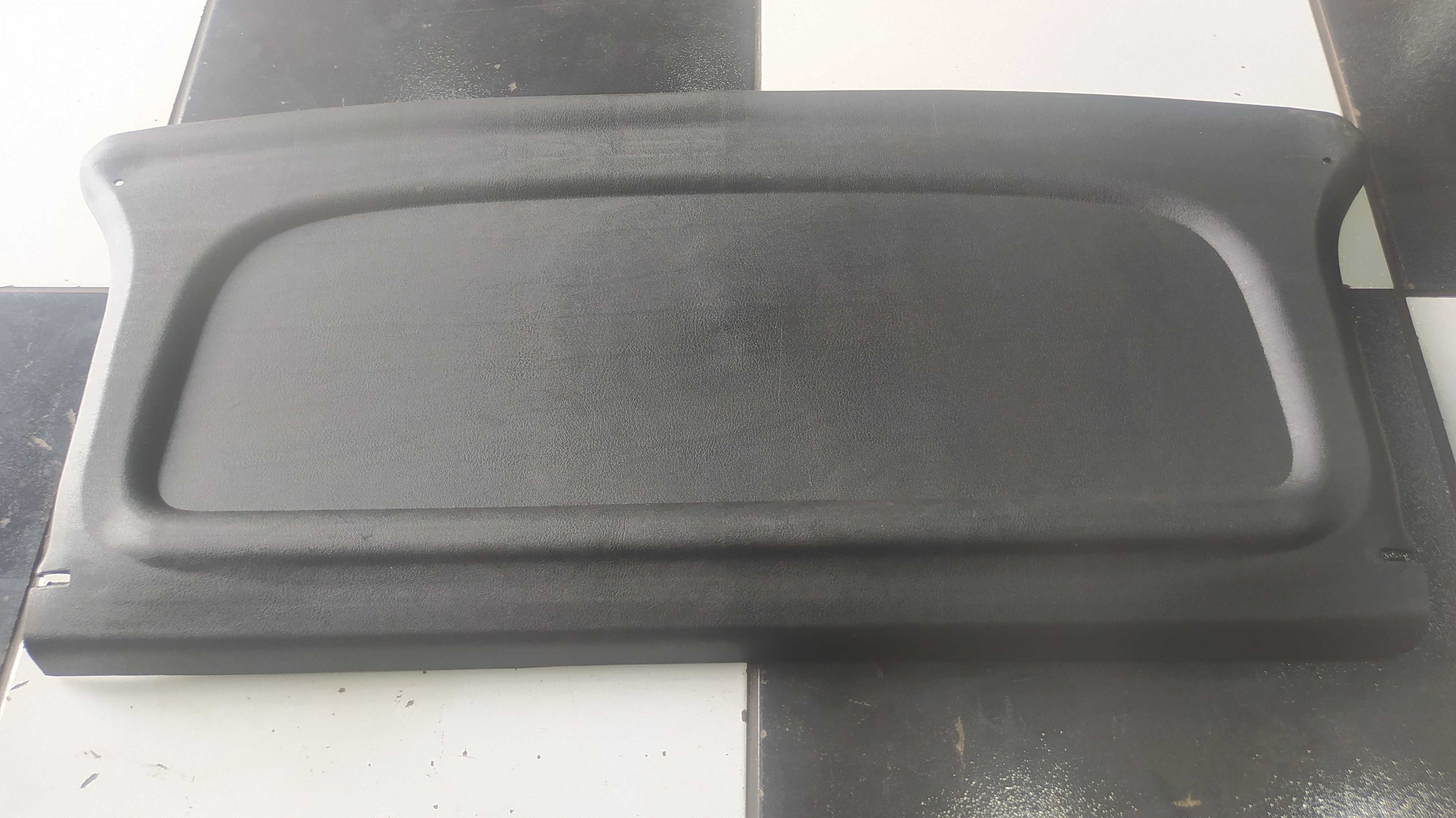 Tampão Bagagito Vw Gol Bola Preto Paralelo Plástico 2