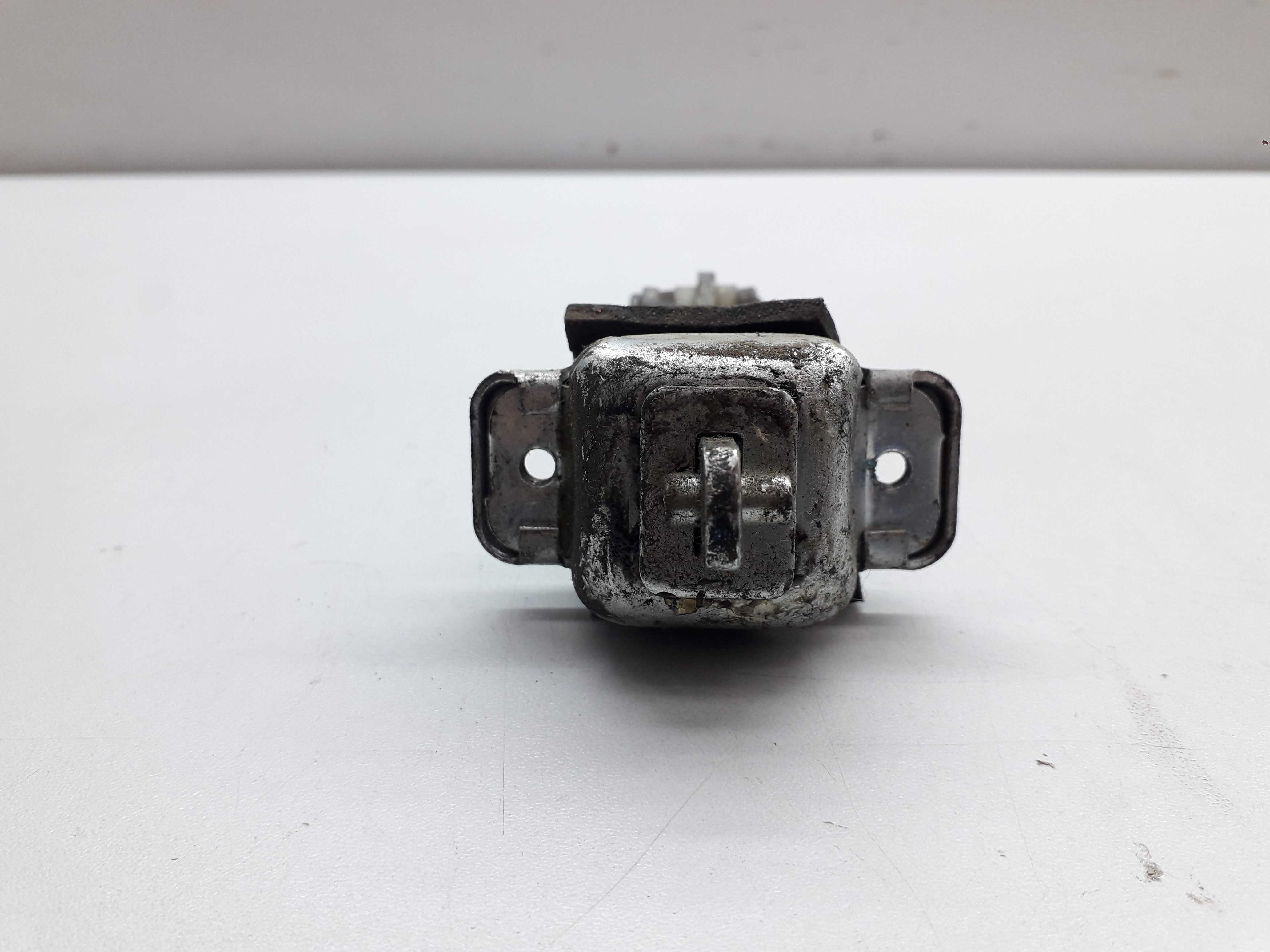 Limitador Porta Dianteira Gm Celta 2008 3