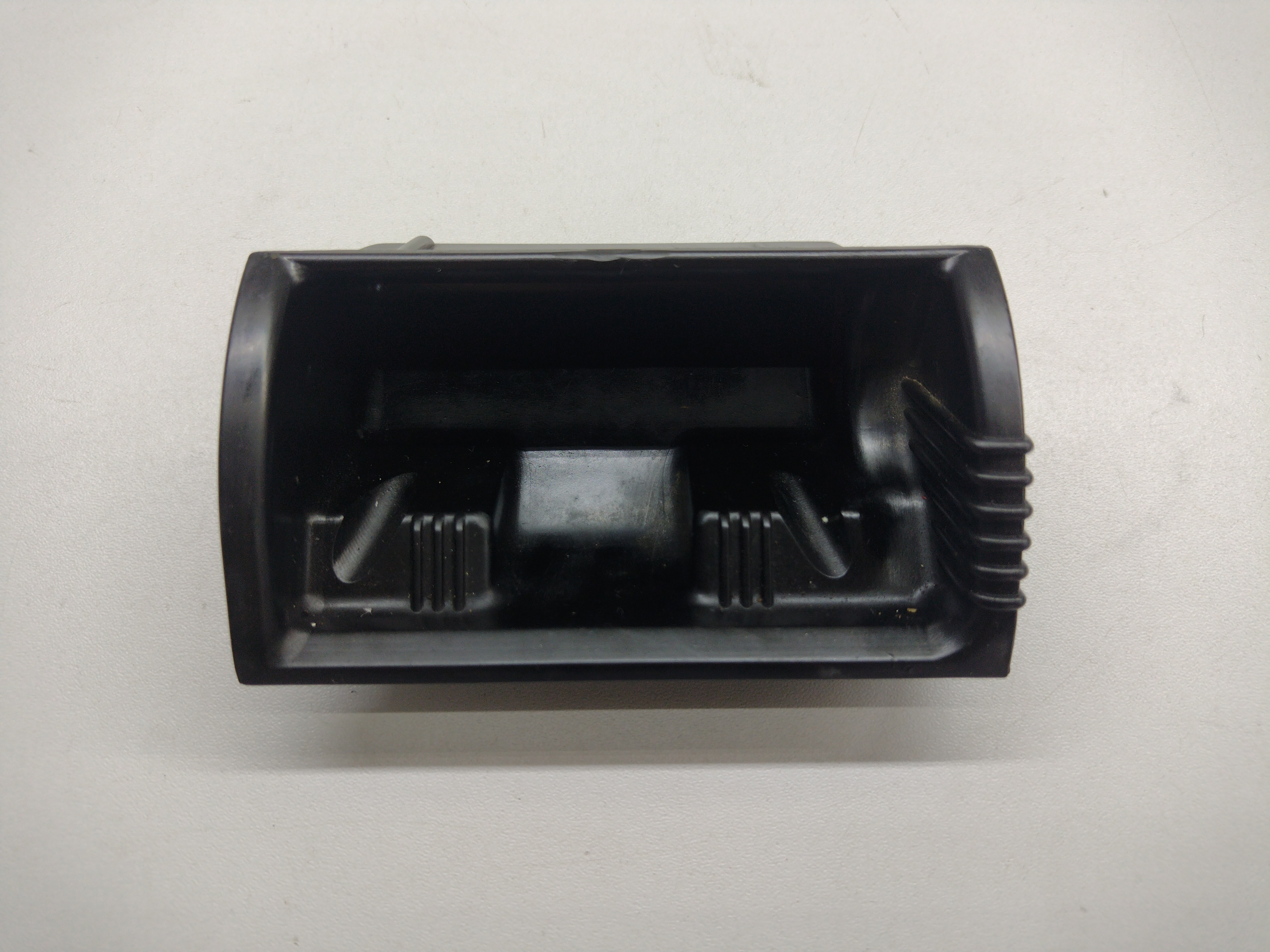 Cinzeiro Porta Treco Painel Vw Passat Alemão 97/00 1