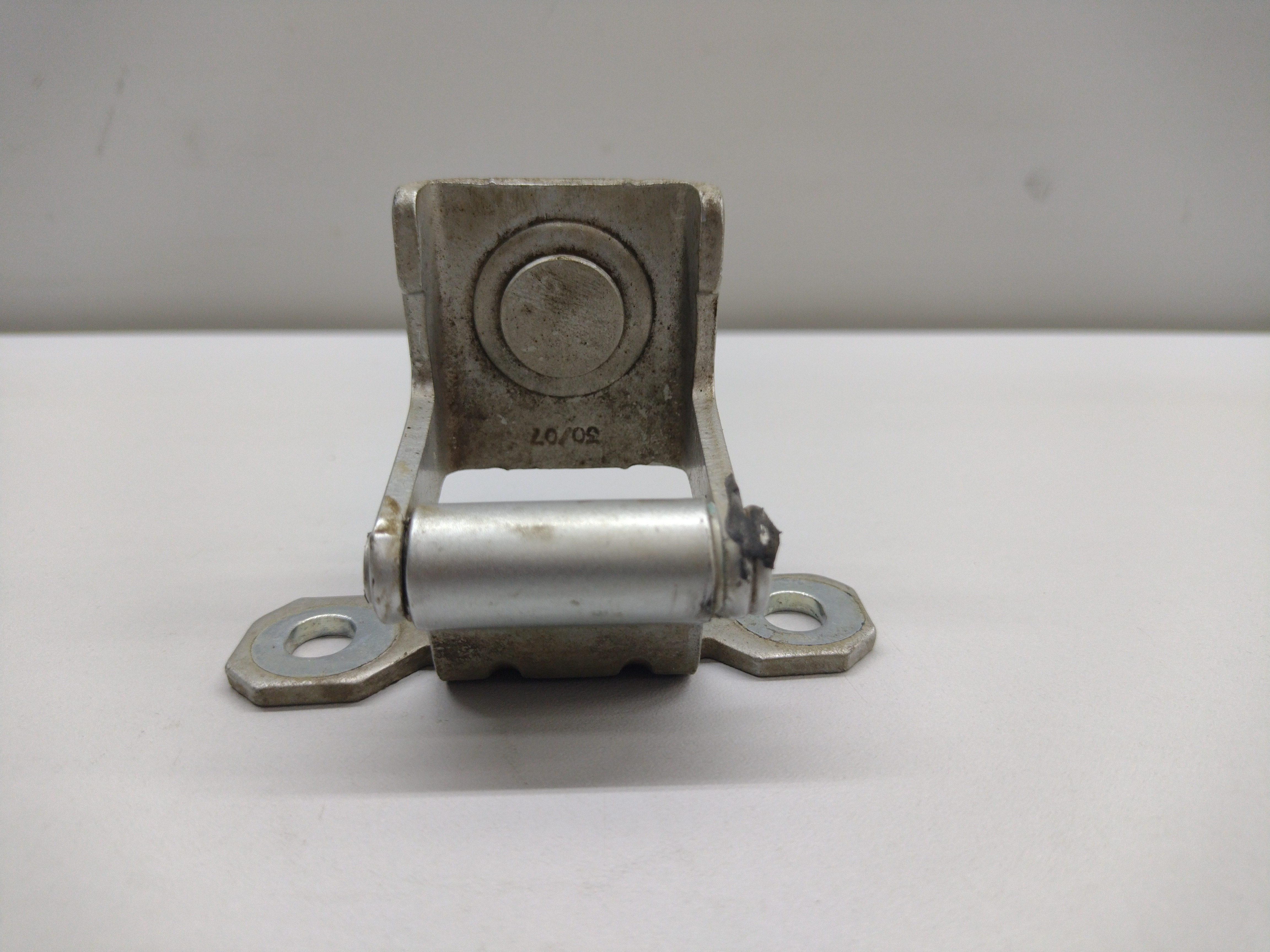 Dobradiça Porta Malas Renault Megane 2003 1